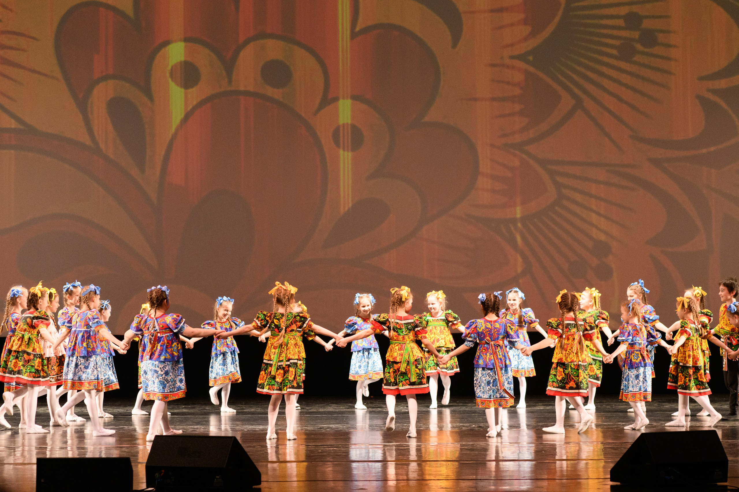 23 апреля, часть 2, БКЗ Октябрьский, г. Санкт-Петербург. Золотое яблочко