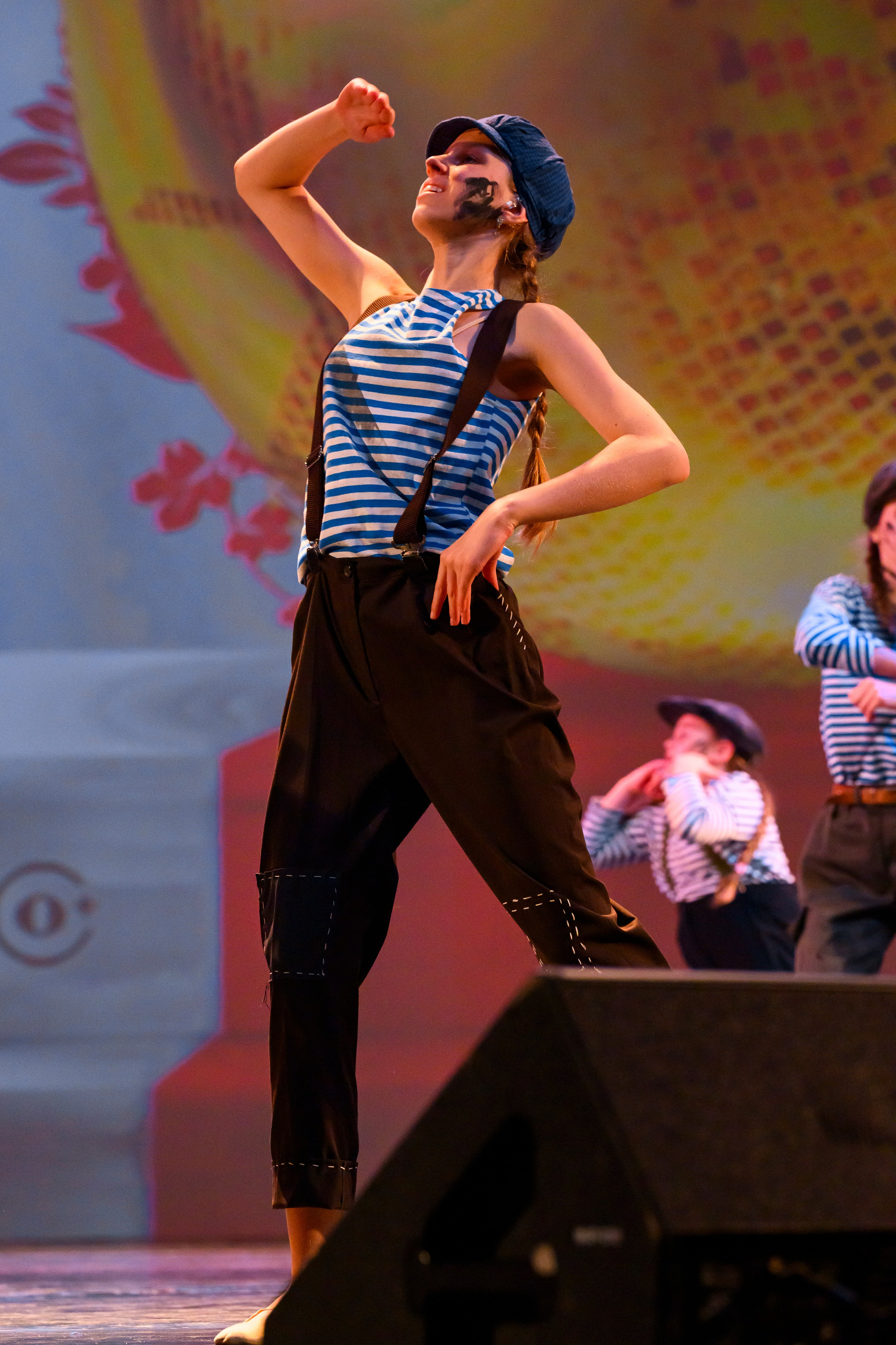 23 апреля, часть 1, БКЗ Октябрьский, г. Санкт-Петербург. Золотое яблочко