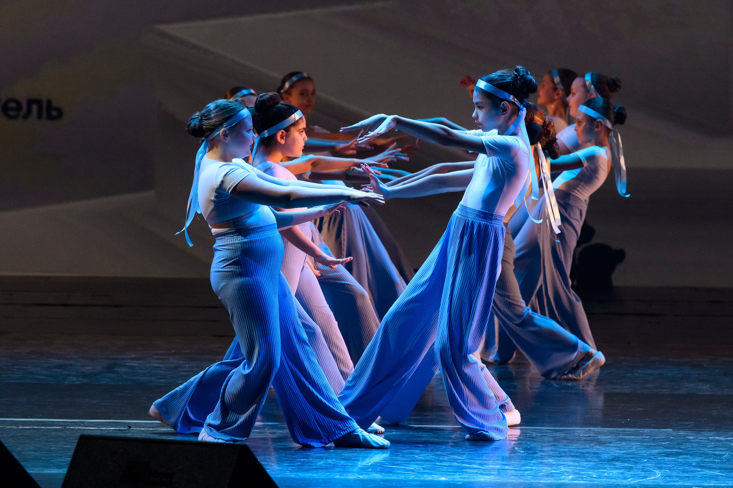 23 апреля, часть 2, БКЗ Октябрьский, г. Санкт-Петербург. Золотое яблочко