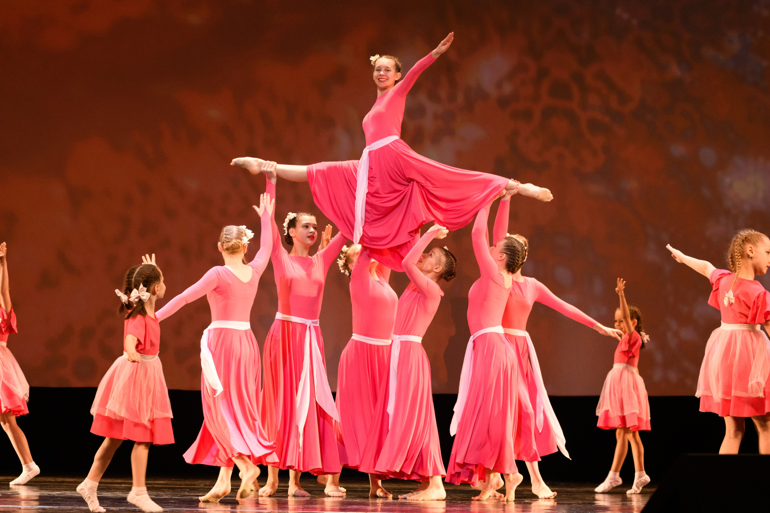 23 апреля, часть 2, БКЗ Октябрьский, г. Санкт-Петербург. Золотое яблочко