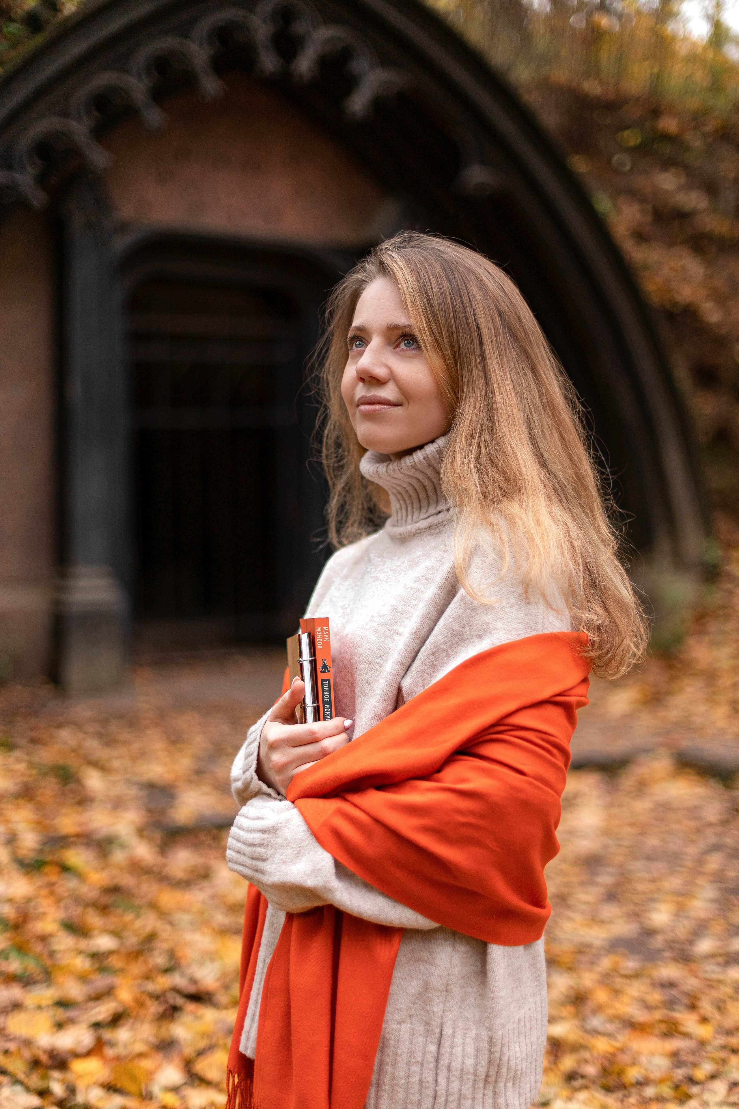 #Шуваловскийпарк #Осень #Храм. КрисТина Олейник — твой фотограф Санкт-Петербург/Москва/Омск