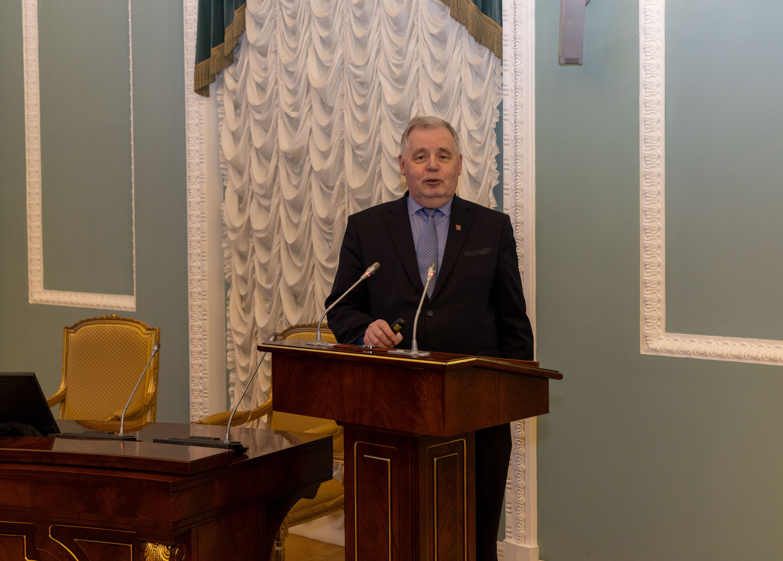 Кружок молодого дипломата. Портретный и семейный фотограф Санкт-Петербург