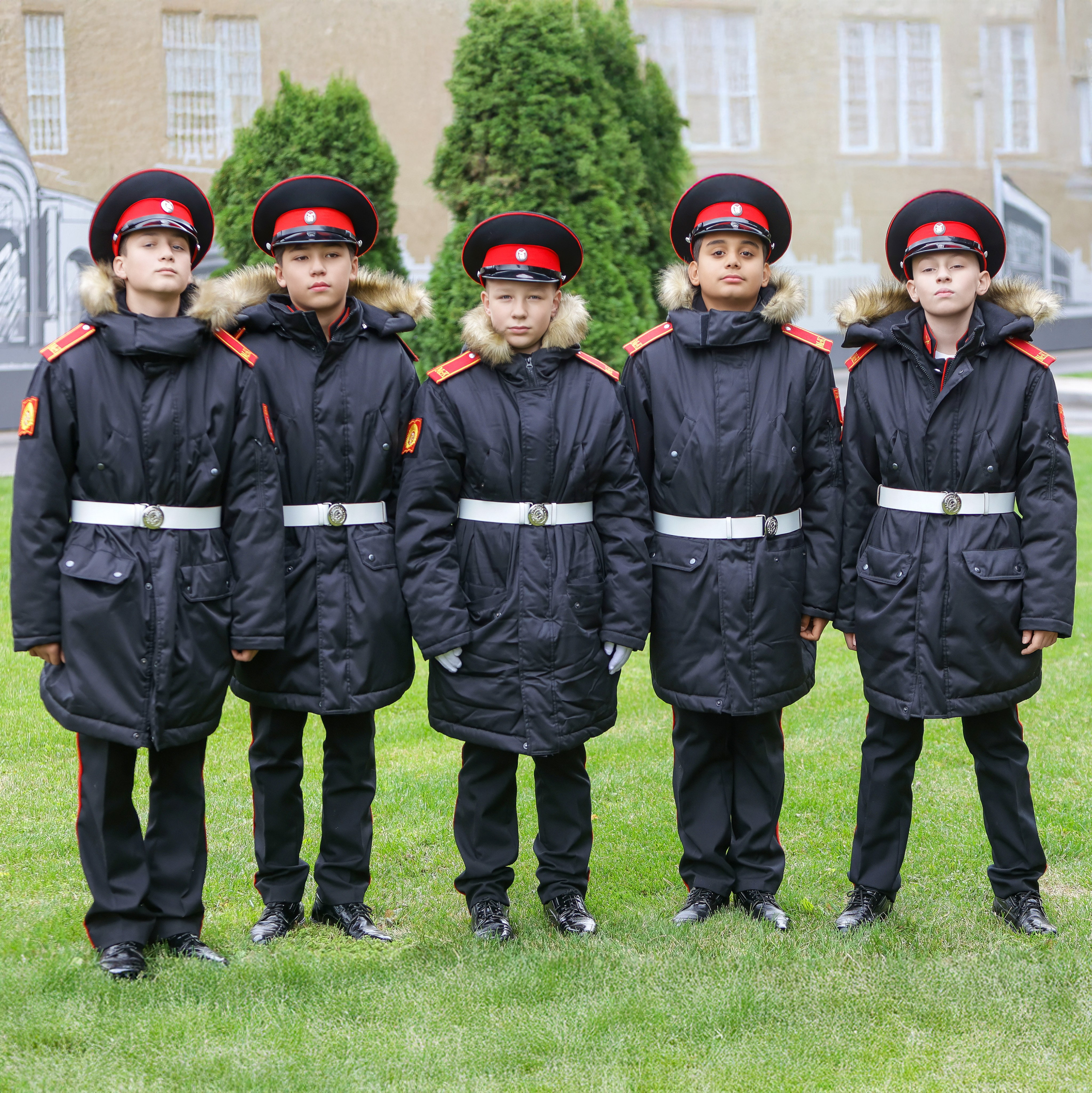 Школьная съемка. Выпускные альбомы и школьный фотограф в Подольске, Троицке, Щербинке, Москве и Московской области