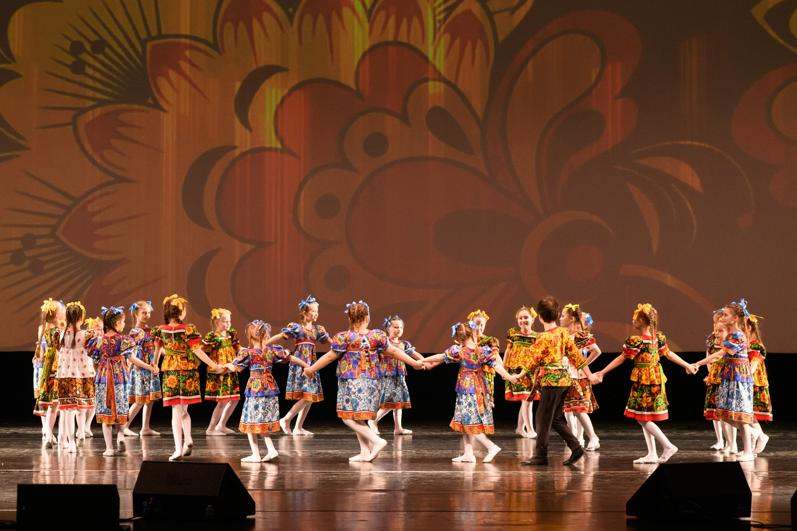 23 апреля, часть 2, БКЗ Октябрьский, г. Санкт-Петербург. Золотое яблочко