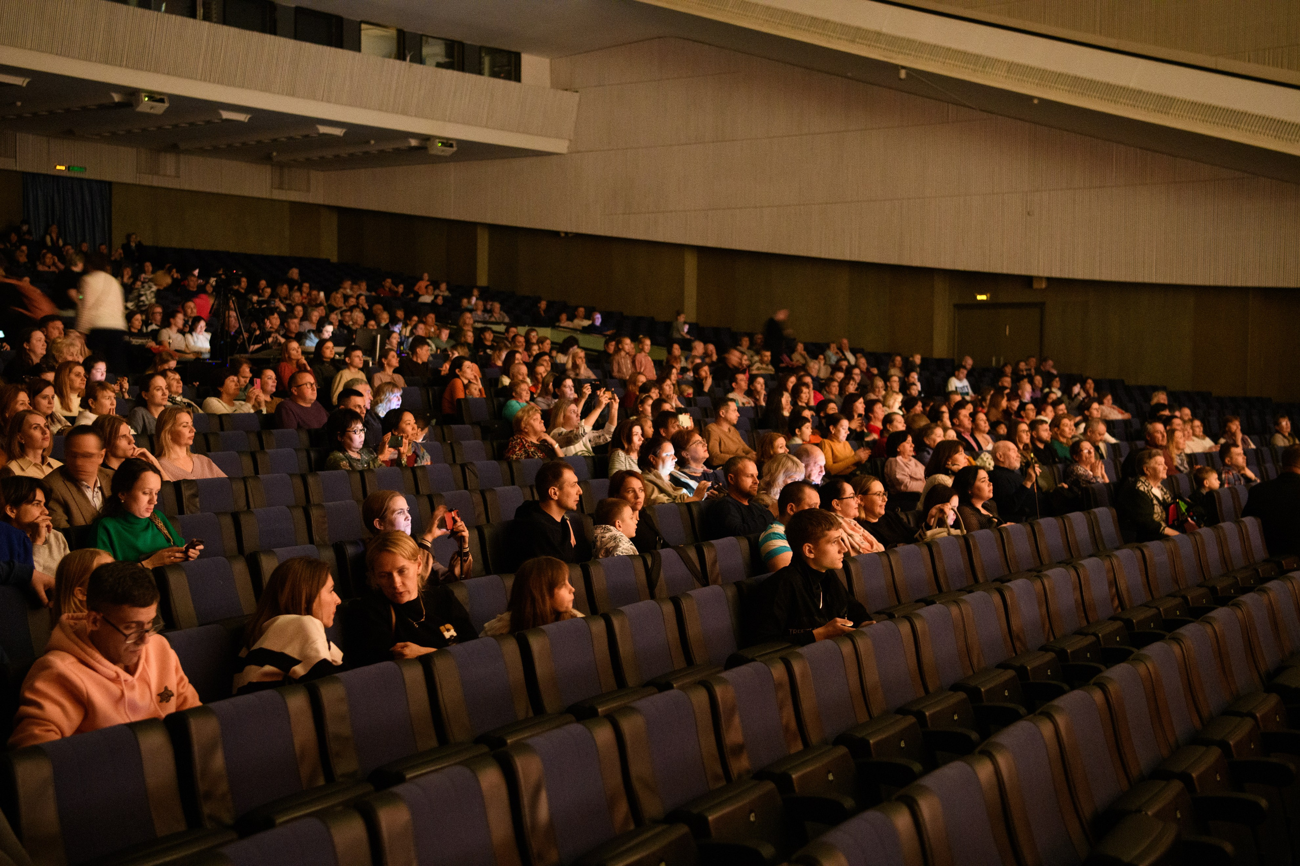 23 апреля, часть 2, БКЗ Октябрьский, г. Санкт-Петербург. Золотое яблочко