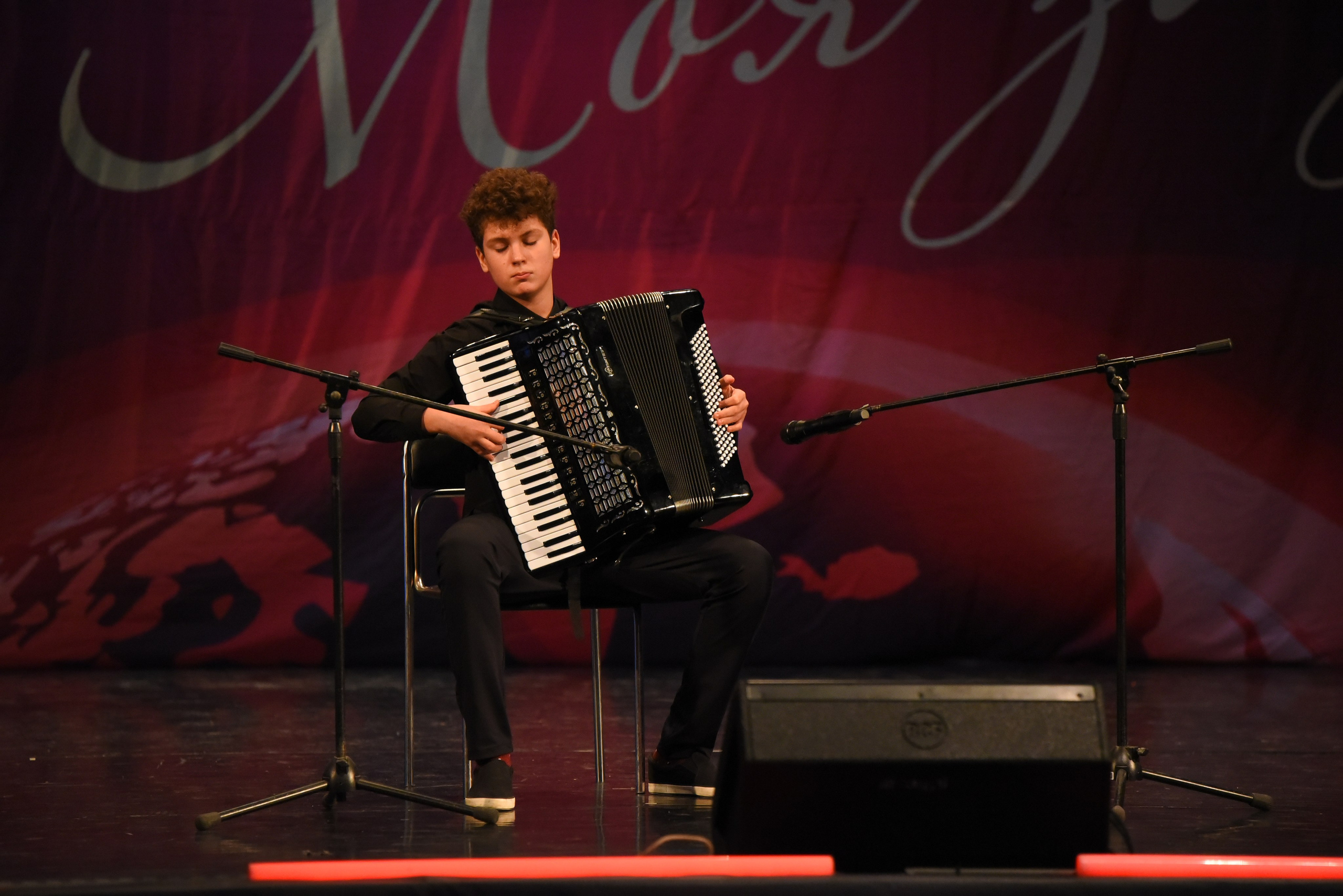 13 декабря, г. Калининград. Золотое яблочко