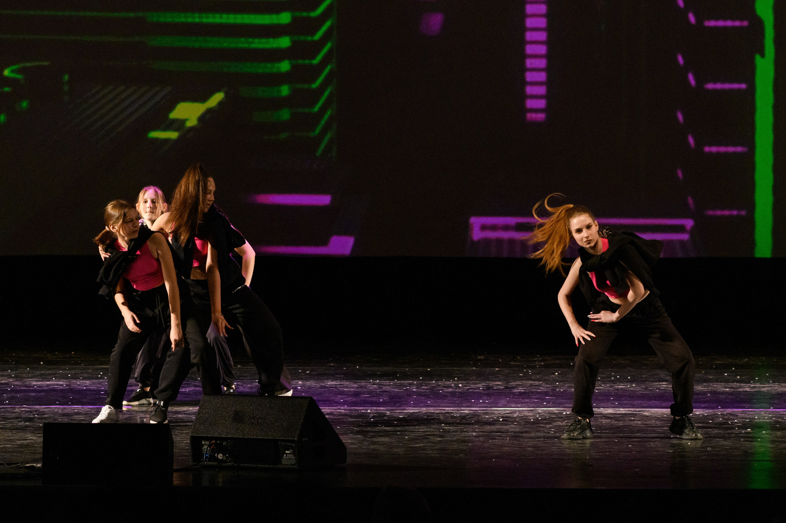 23 апреля, часть 2, БКЗ Октябрьский, г. Санкт-Петербург. Золотое яблочко