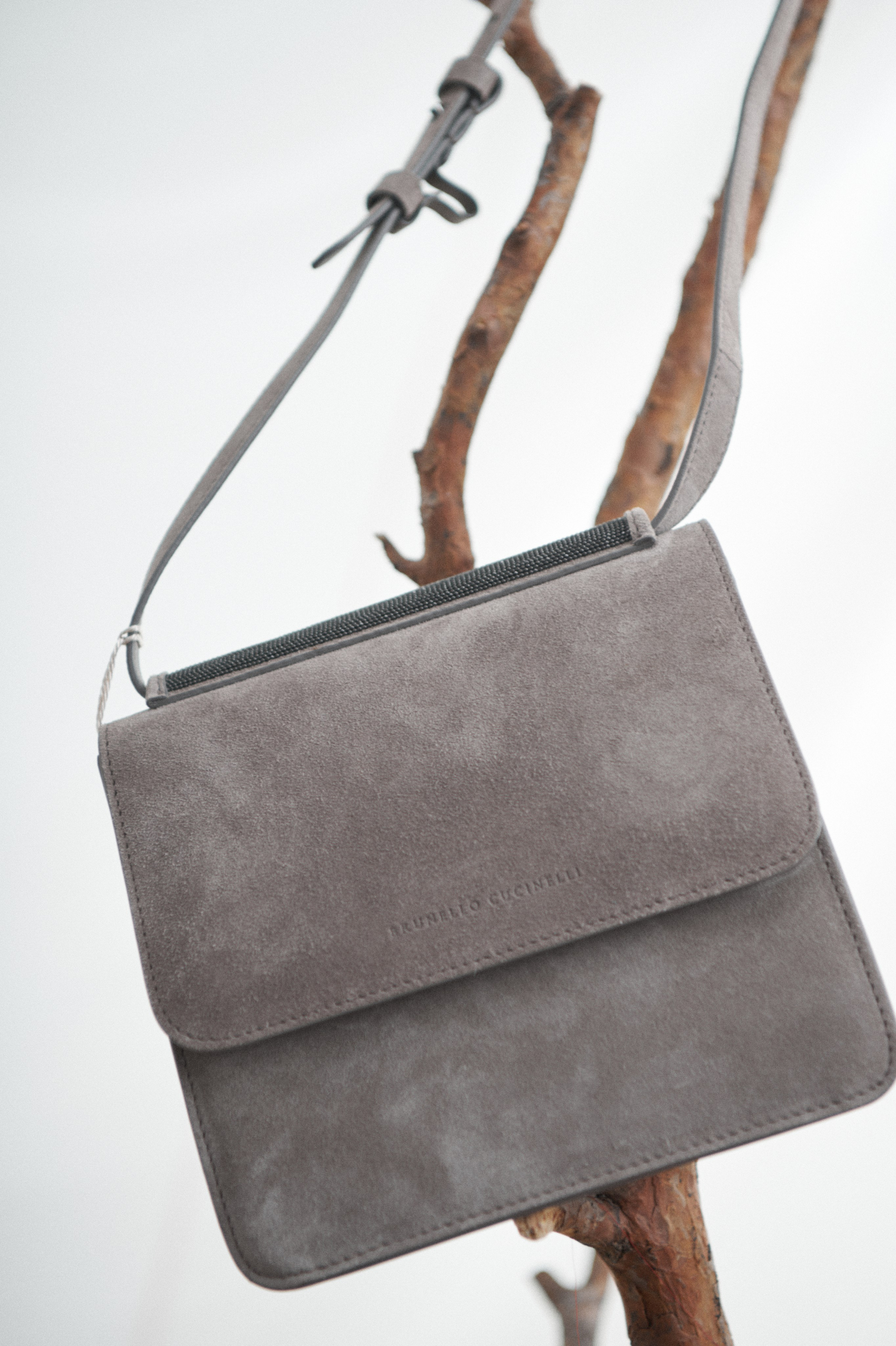 Имиджевая съемка. Фотограф для брендов и маркетплейсов в Новосибирске и Москве