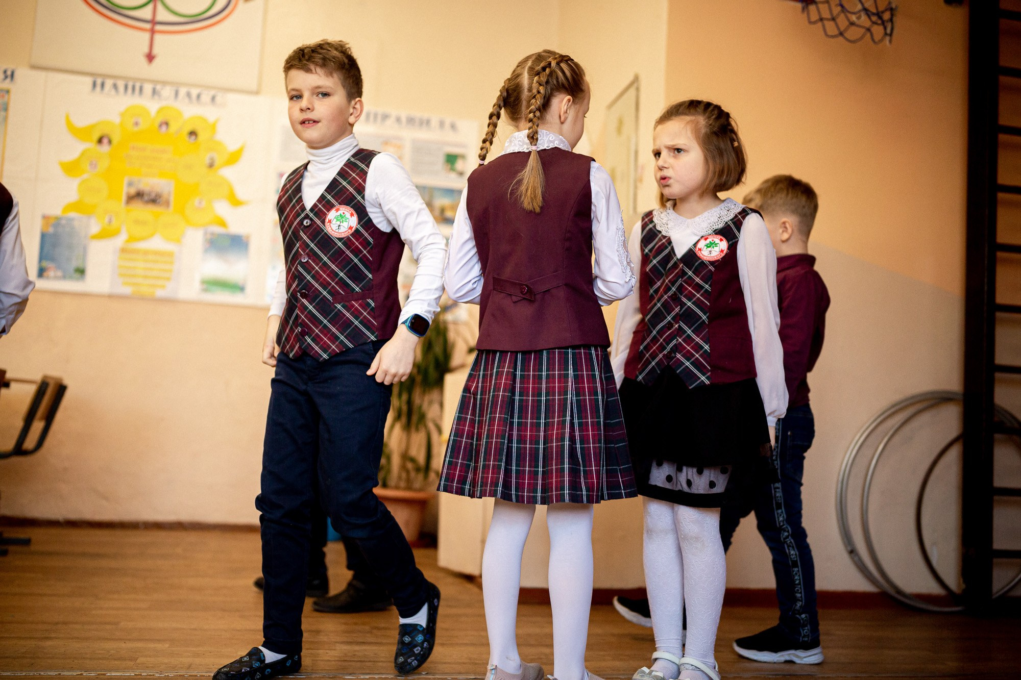 Уроки в школе. Андрей Кровлин — фотограф в Славянке