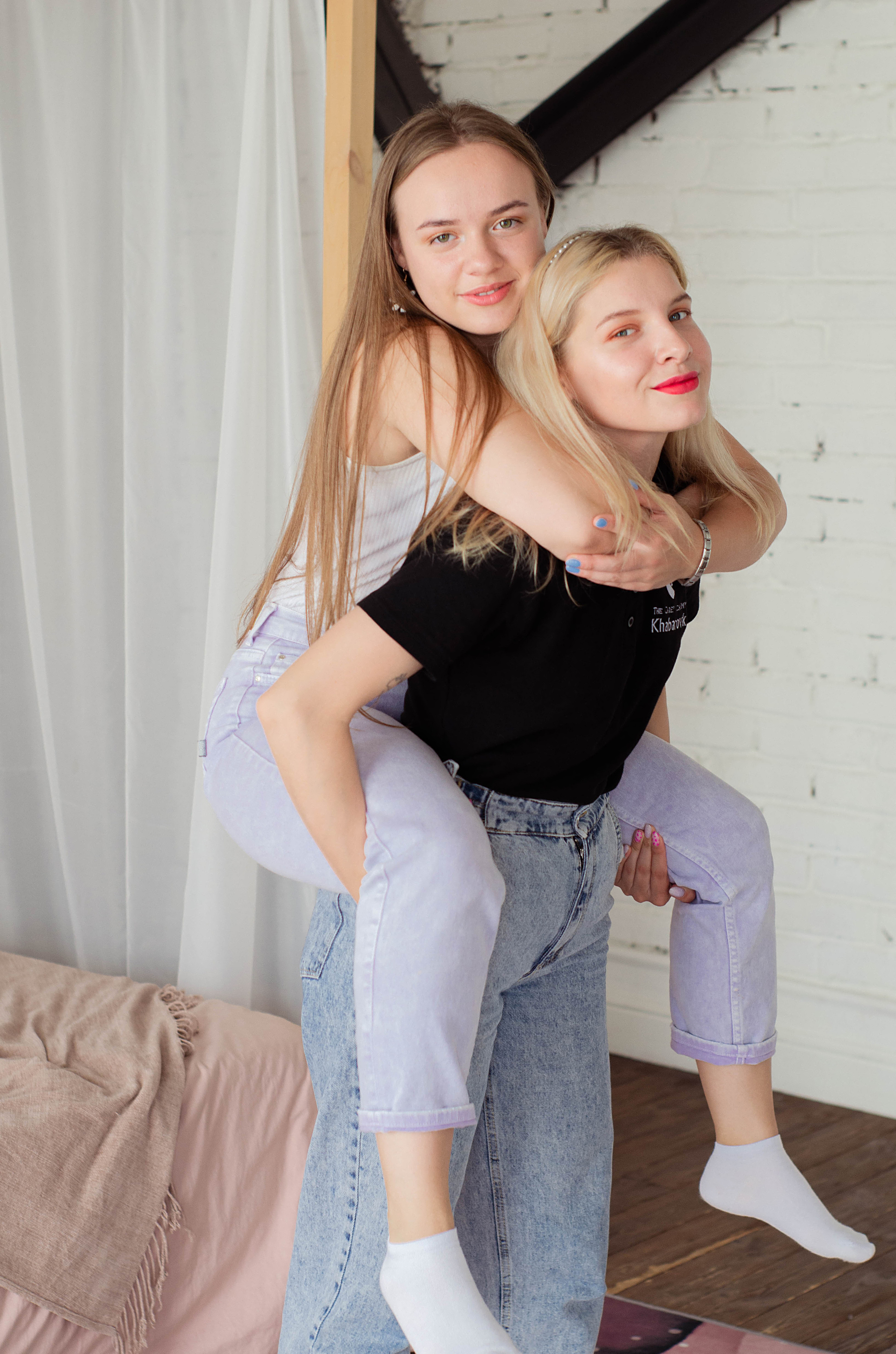 Диана и Нина. Портретный фотограф в Хабаровске и Санкт-Петербурге Семенова Дарья