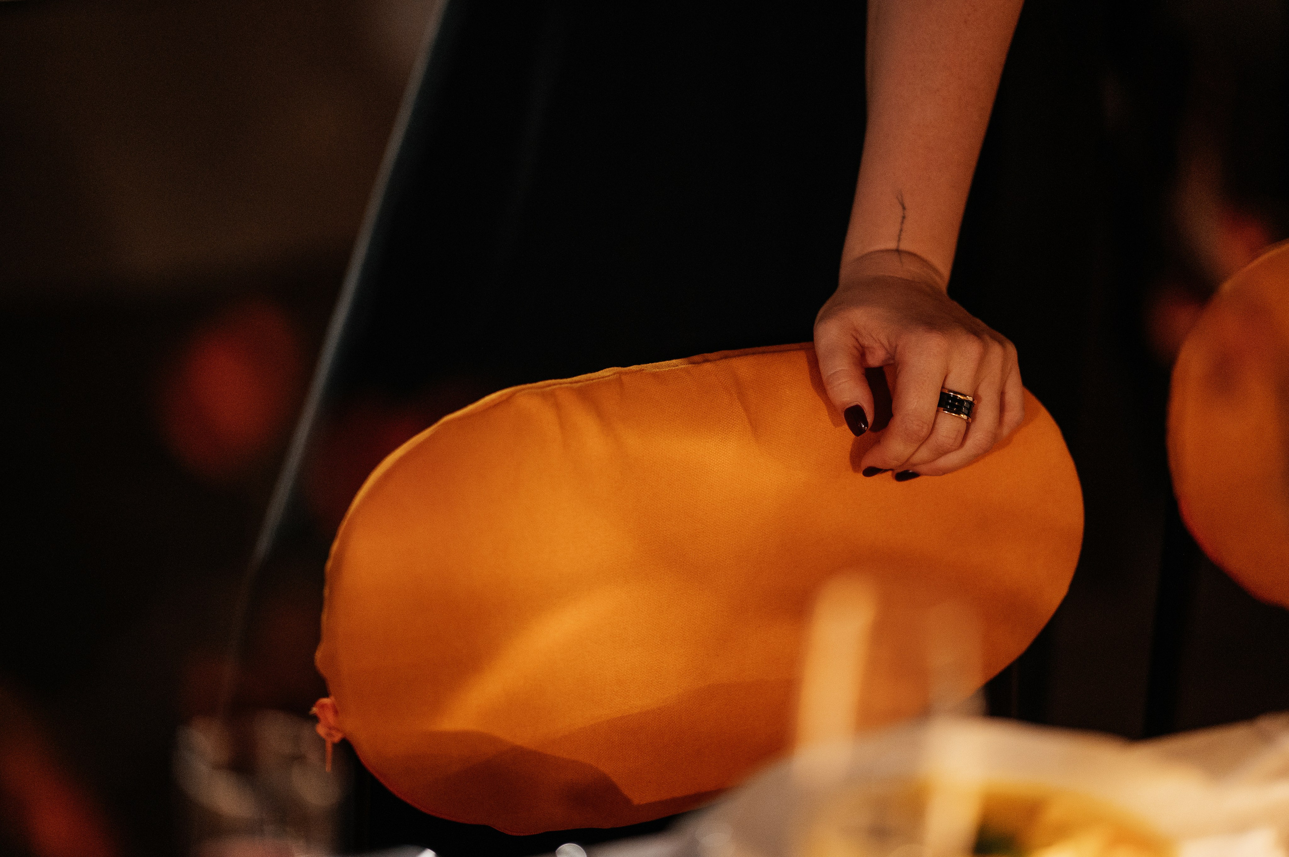 Невероятно атмосферный семейный ужин. Wedding photographer in Moscow and around the world Andrey Medvednikov