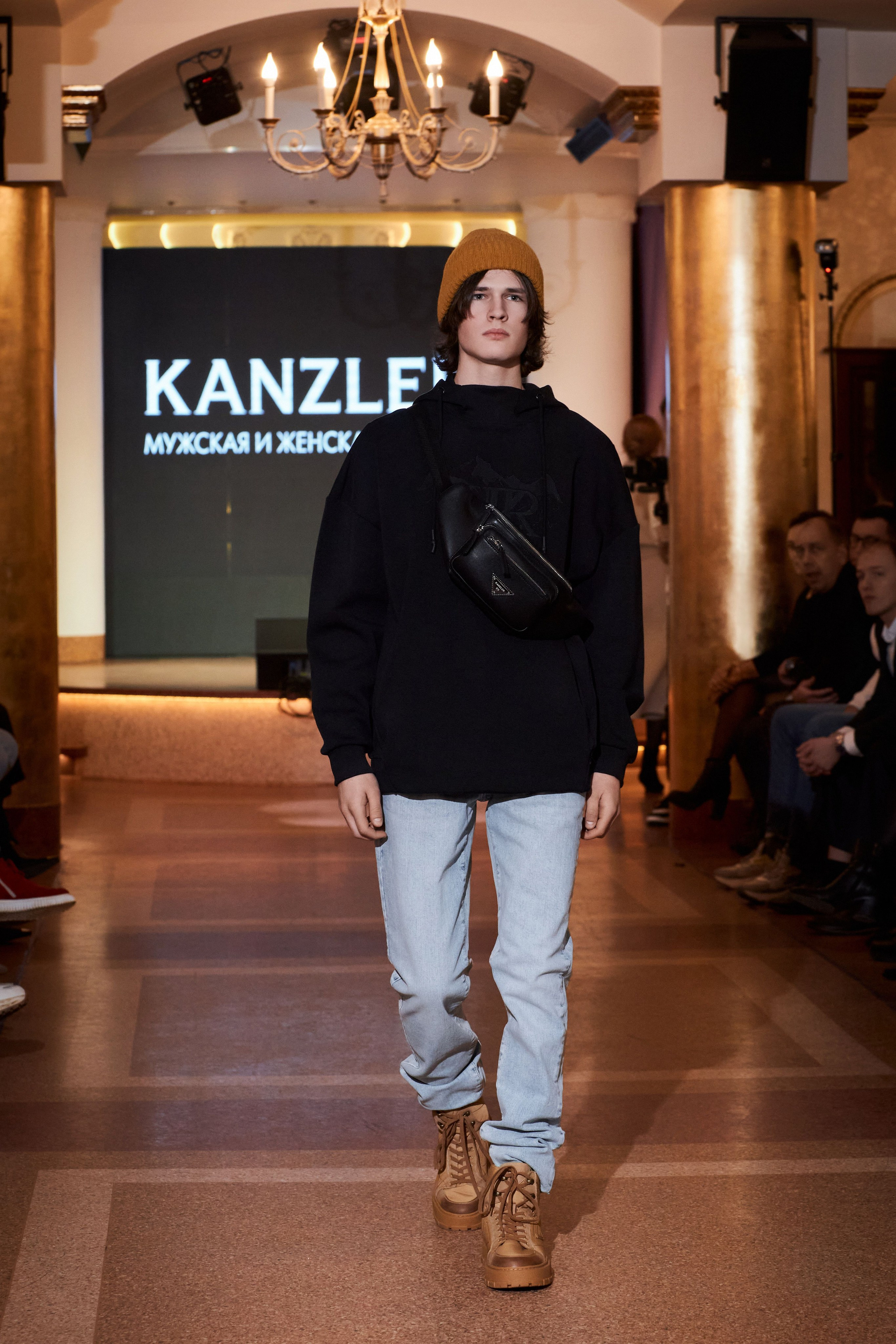 Modeling+. Fasion-show «Зима в городе» 2024. Фотограф Алексей Яковлев