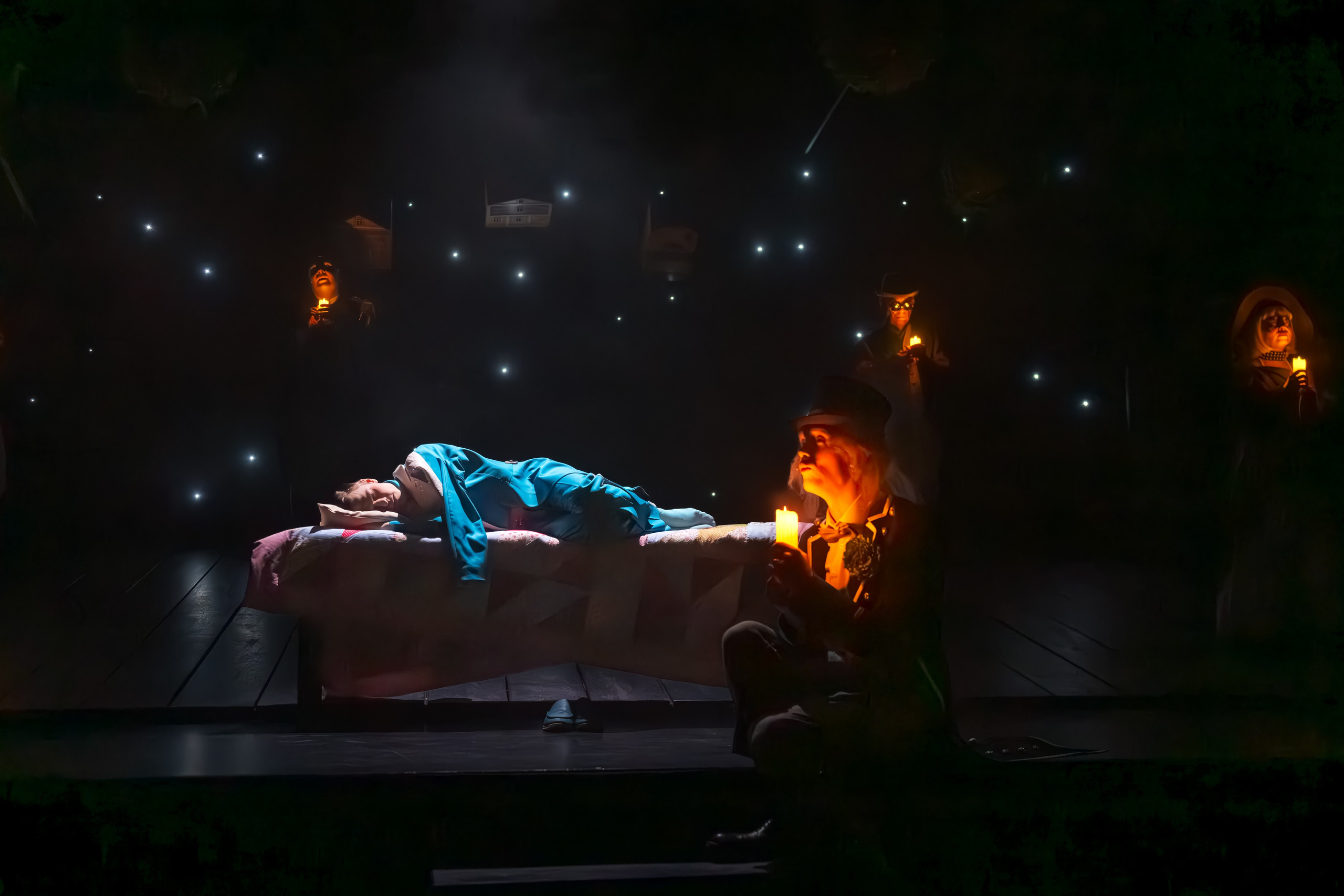 Театр Терезы Дуровой: Ревизор. Сайт фотографа Сергея Абрамова