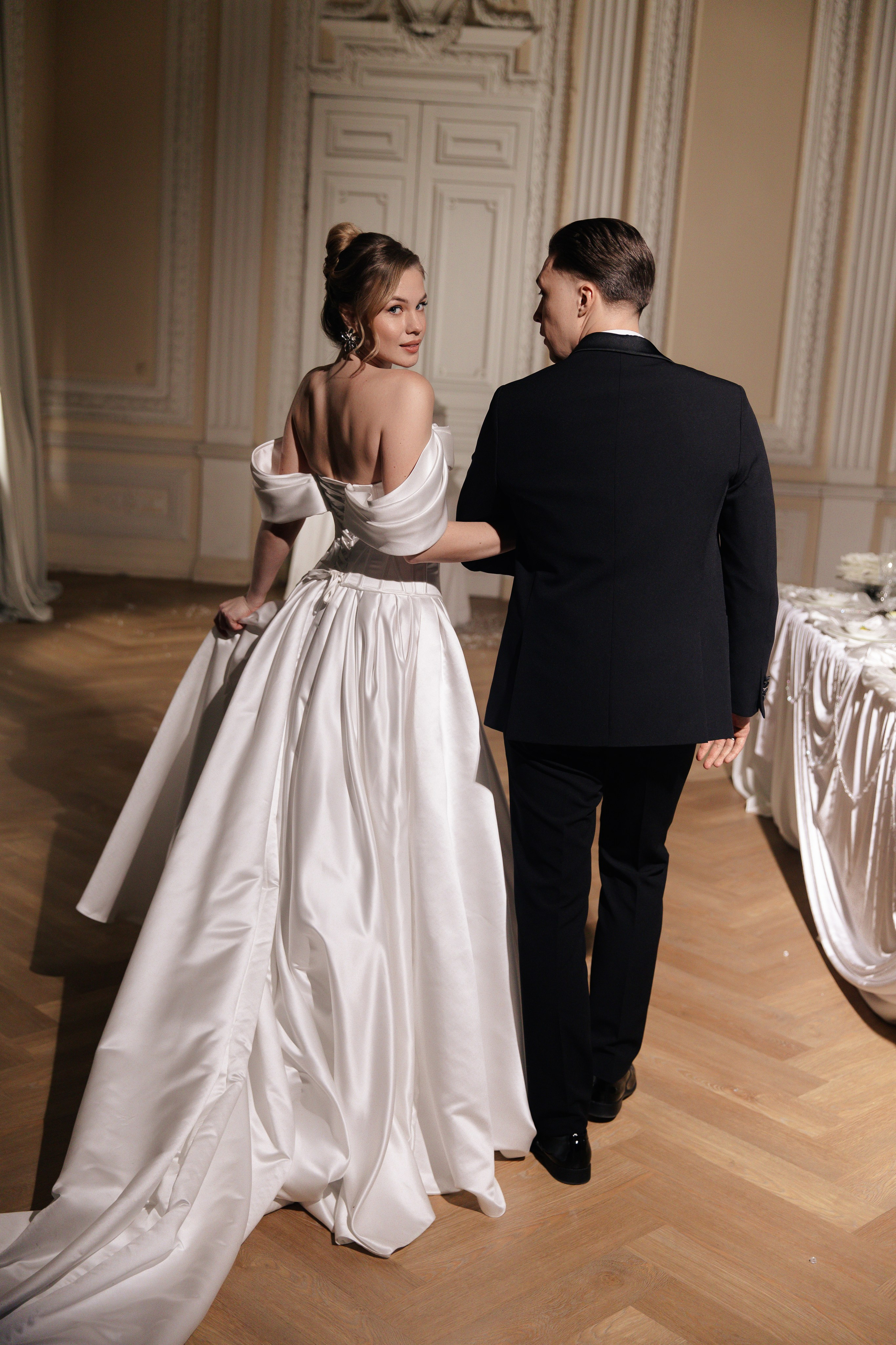 Особняк. Фотограф, который снимает любовь в Санкт-Петербурге