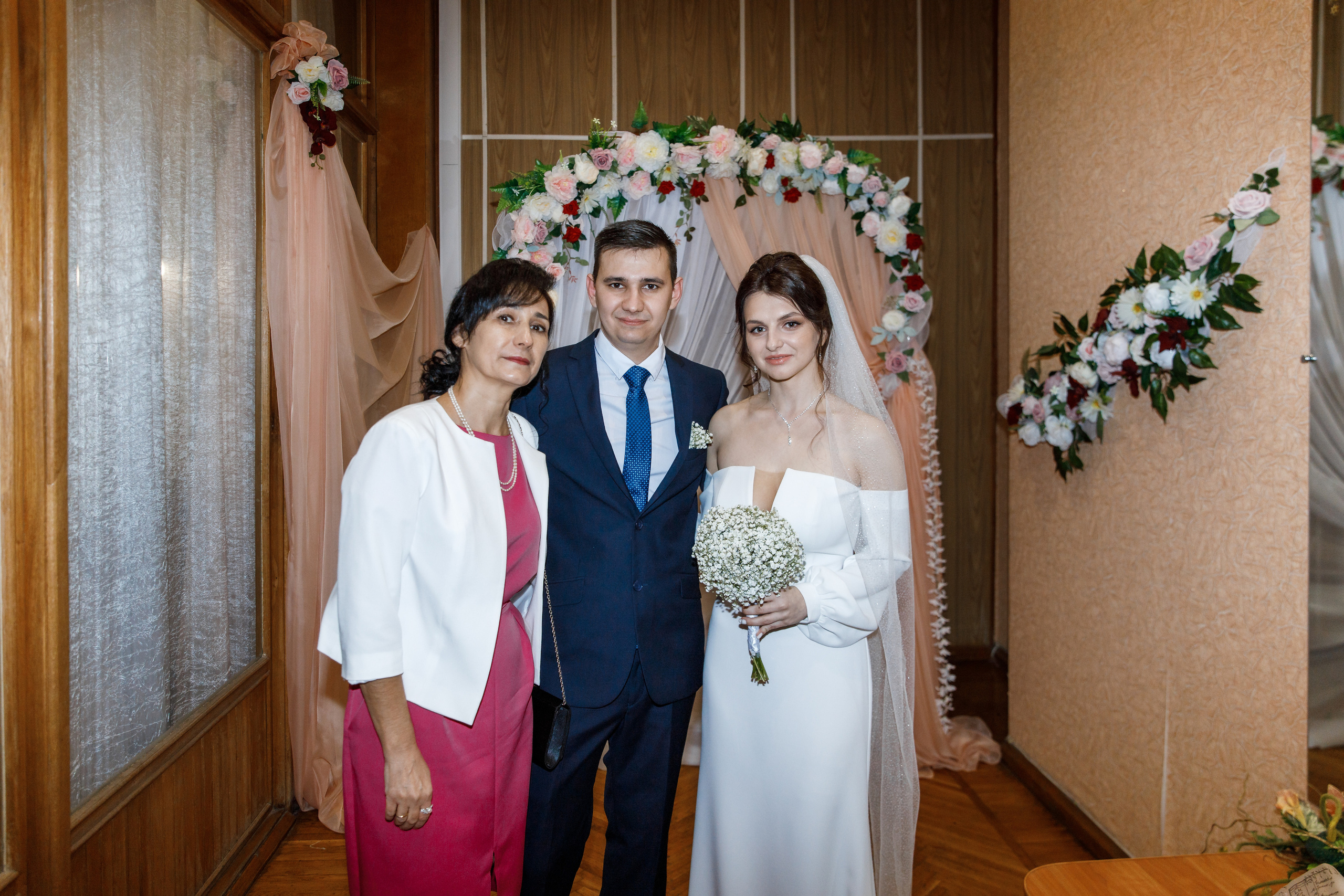 Анонс свадьбы Кати и Артема. Свадебный фотограф в Крыму и Севастополе Ольга Баскакова