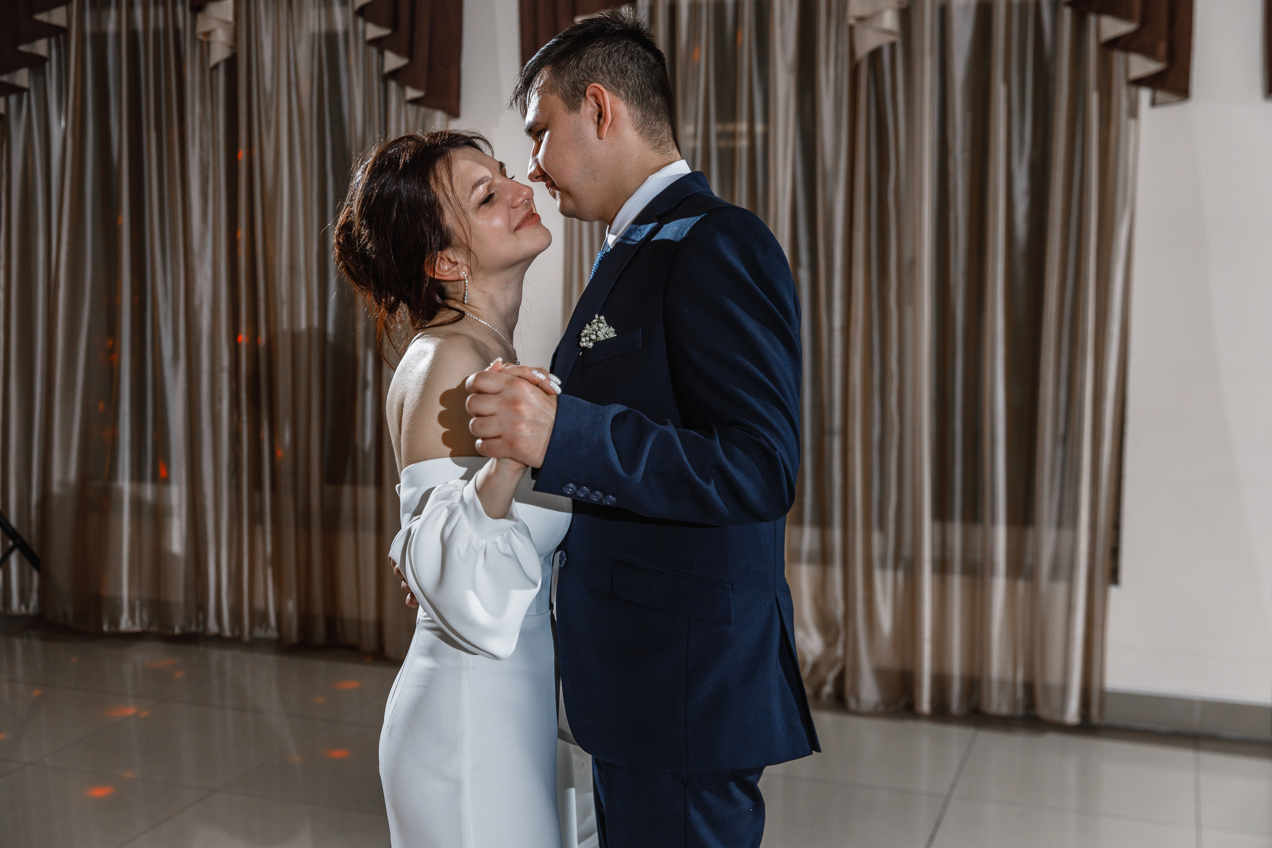 Анонс свадьбы Кати и Артема. Свадебный фотограф в Крыму и Севастополе Ольга Баскакова