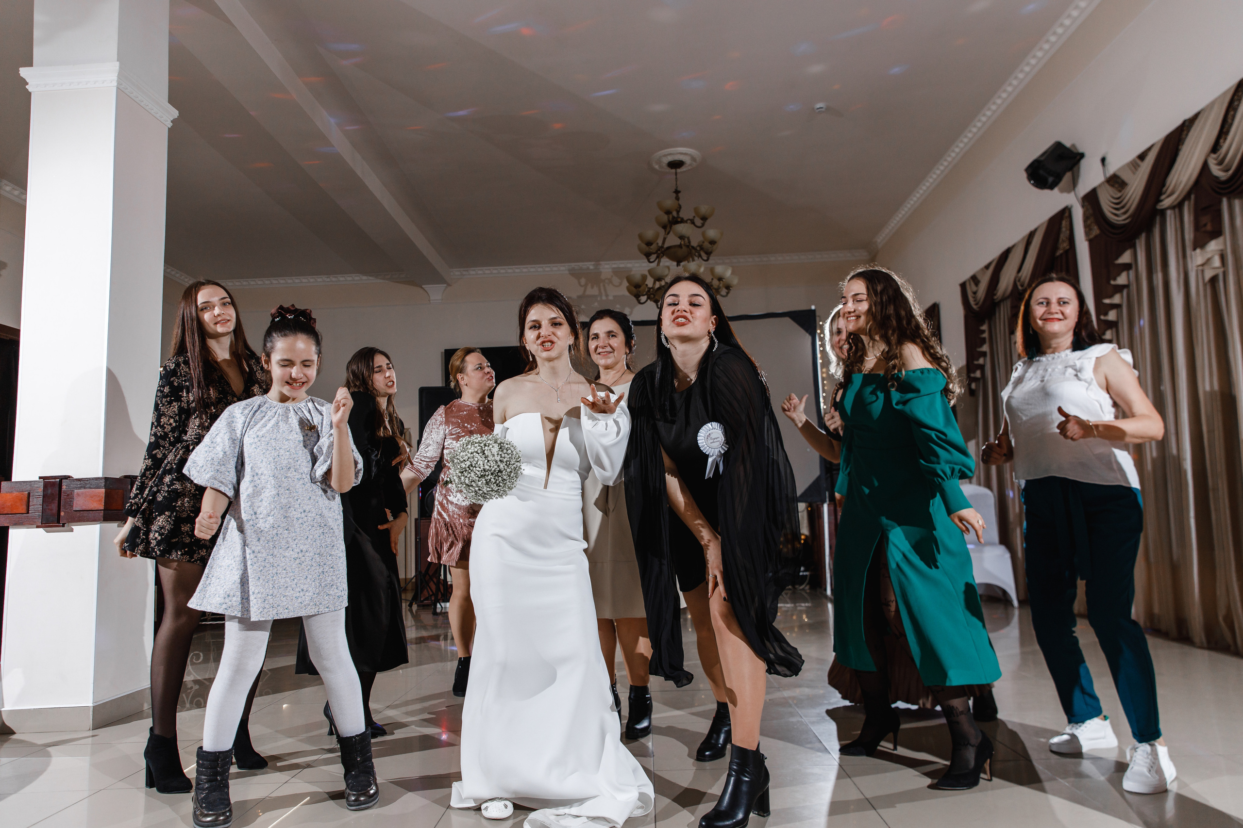 Анонс свадьбы Кати и Артема. Свадебный фотограф в Крыму и Севастополе Ольга Баскакова