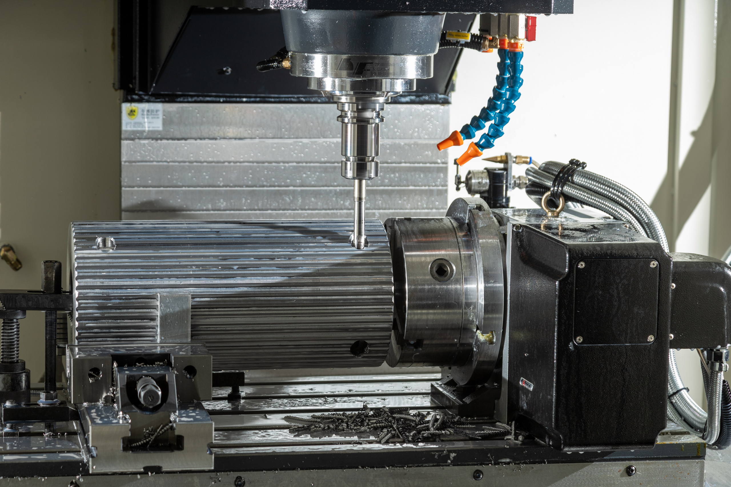 Съемка на заводе по производству прессформ. Сергей Шестов фотограф из Нижнего Новгорода