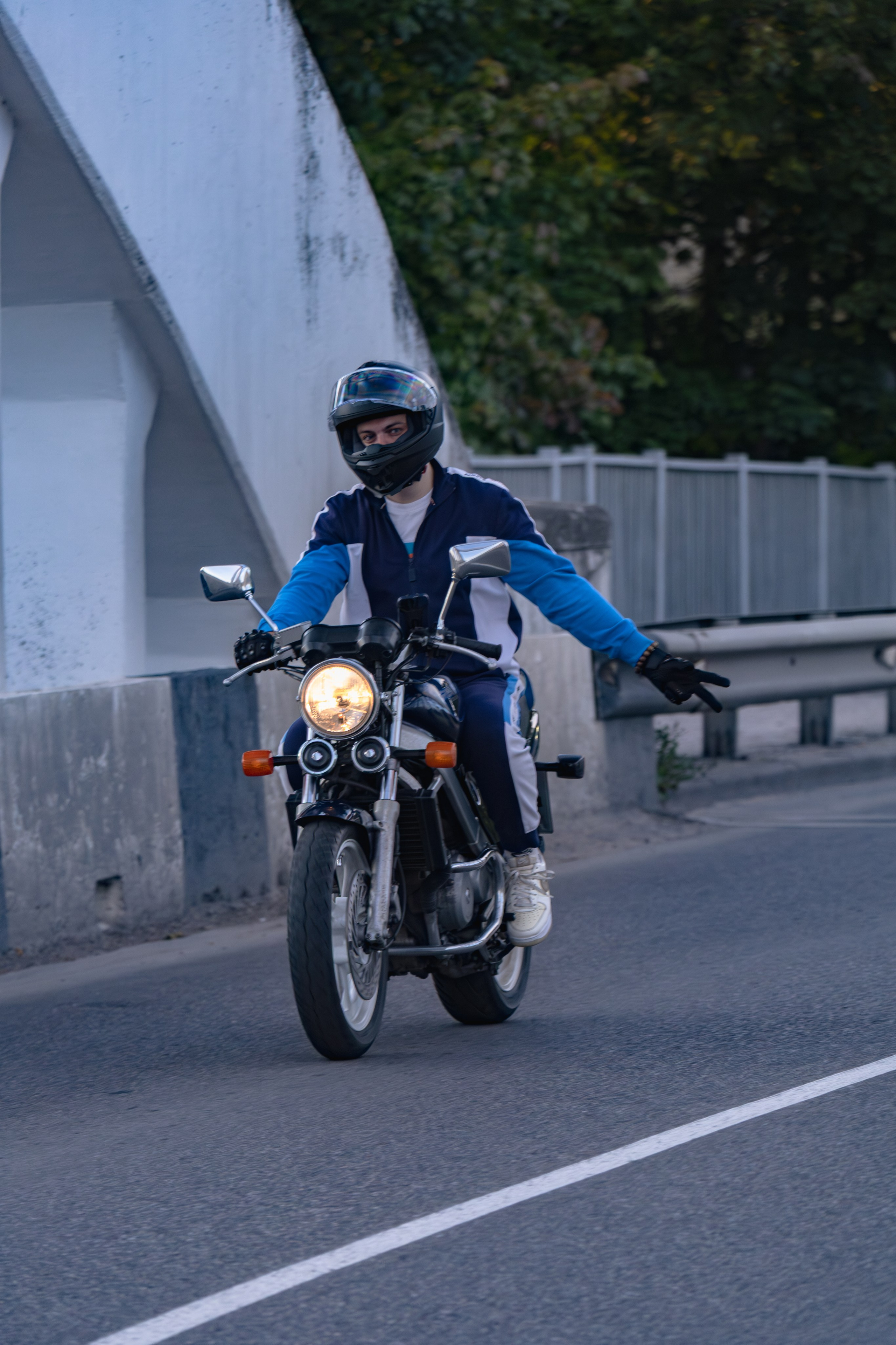 Daniil R. — Digital Noise —