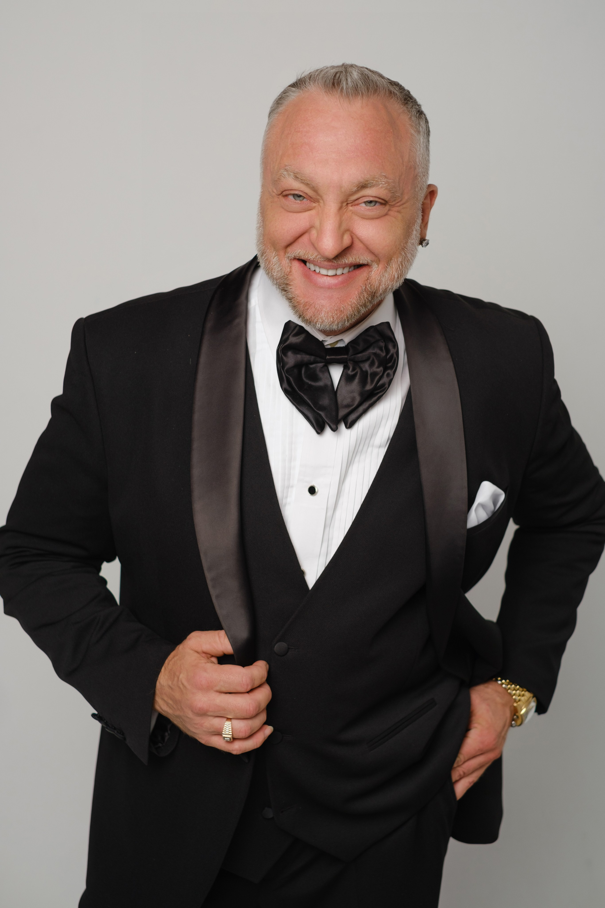 Фото для ведущего. Профессиональная фотосъемка в Крыму. Натуральные эмоции и живые кадры. Забронируйте дату прямо сейчас!