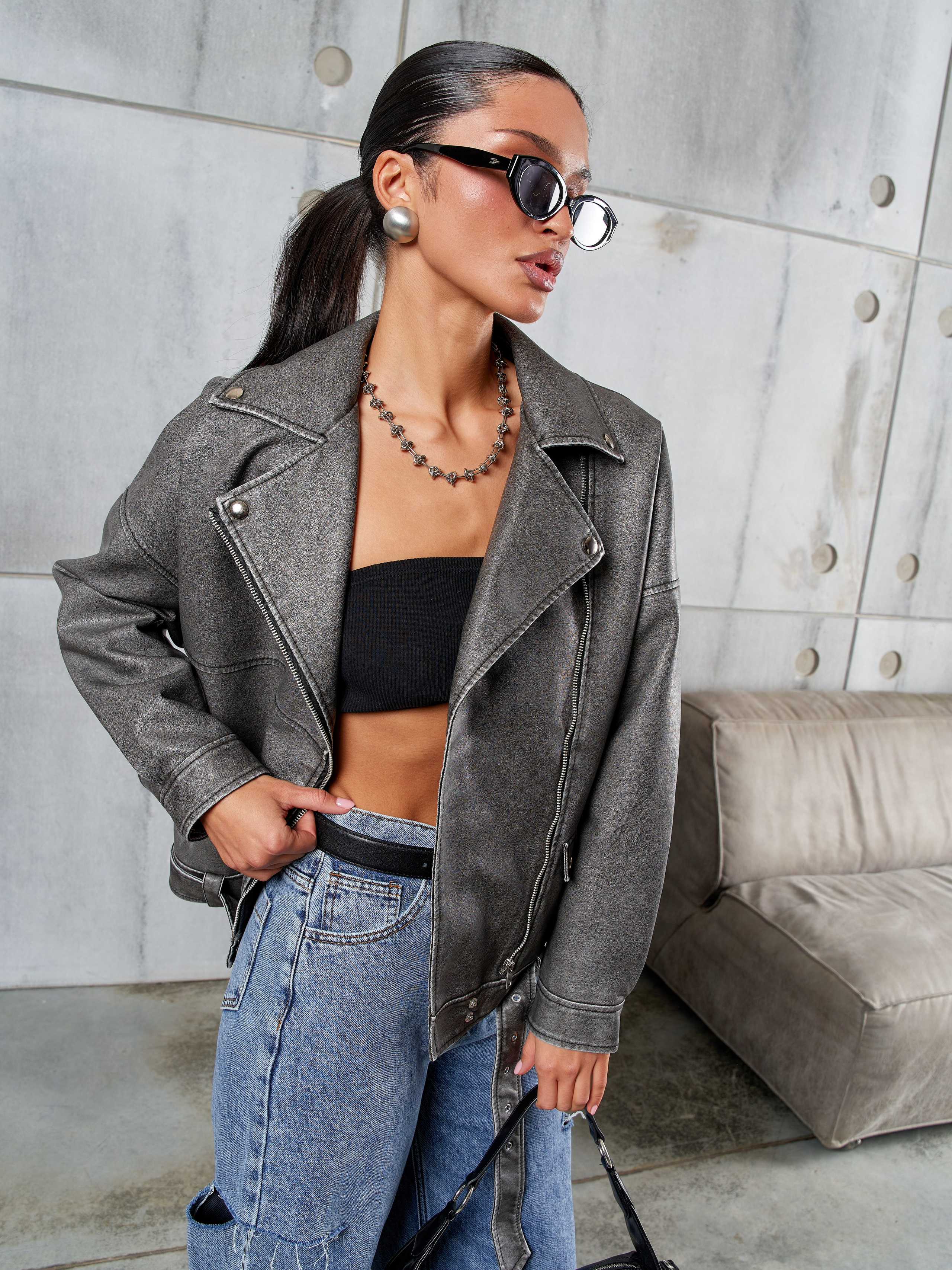 Кожанка. Фотограф для маркетплейсов в Москве