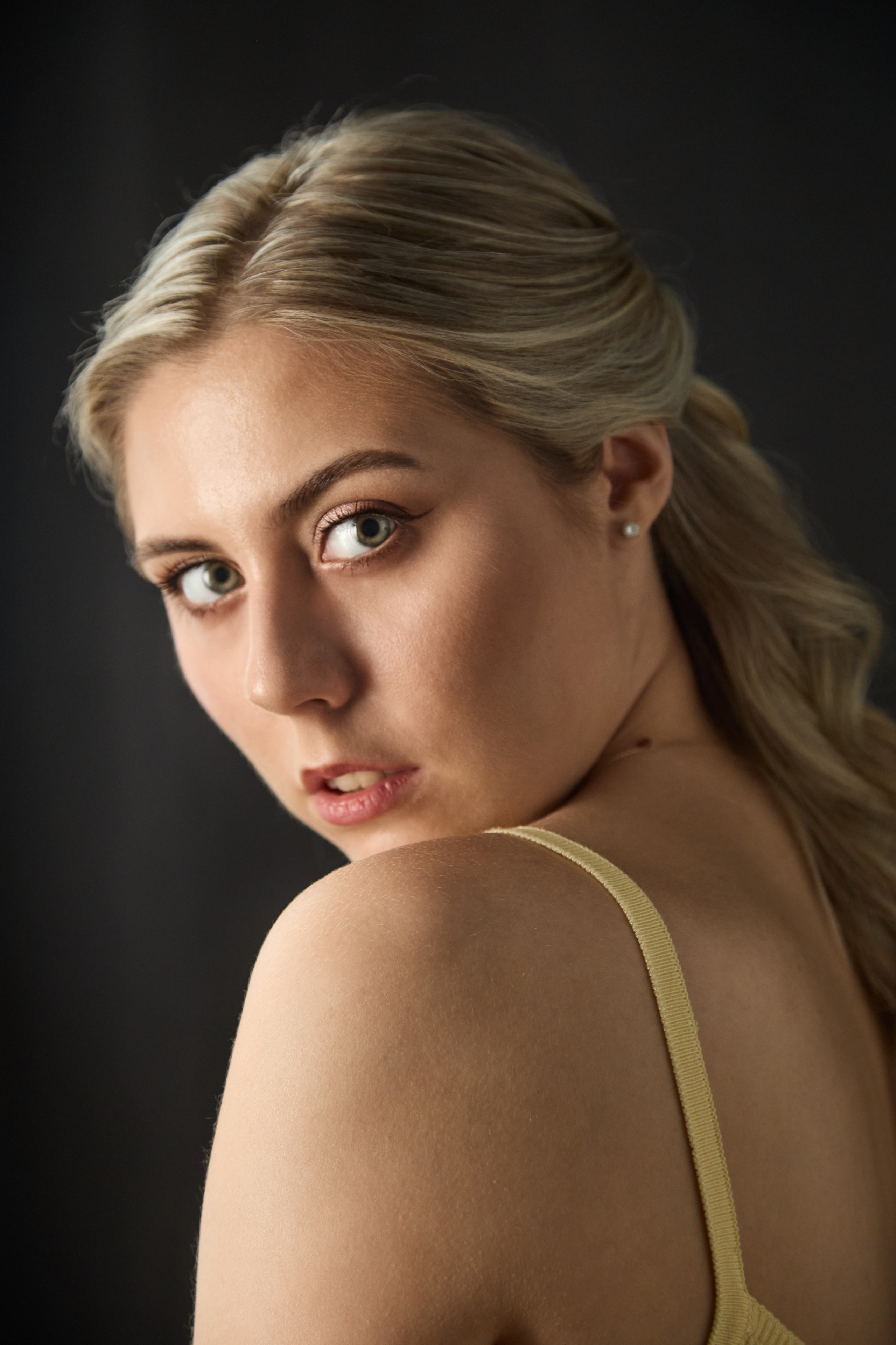 Потреты и контент-фото