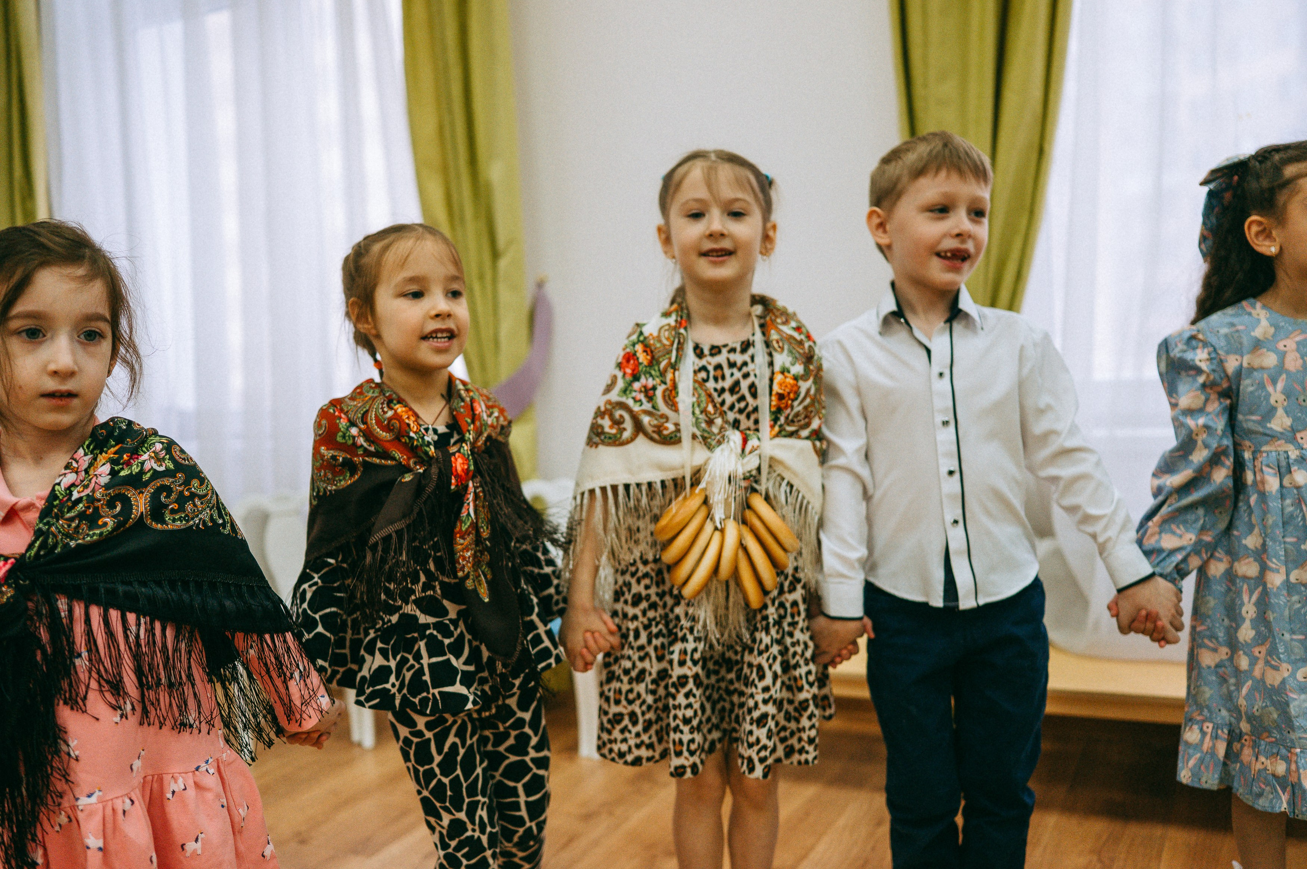 Масленица в саду. Семейный фотограф Одинцово Москва Кулакова Екатерина