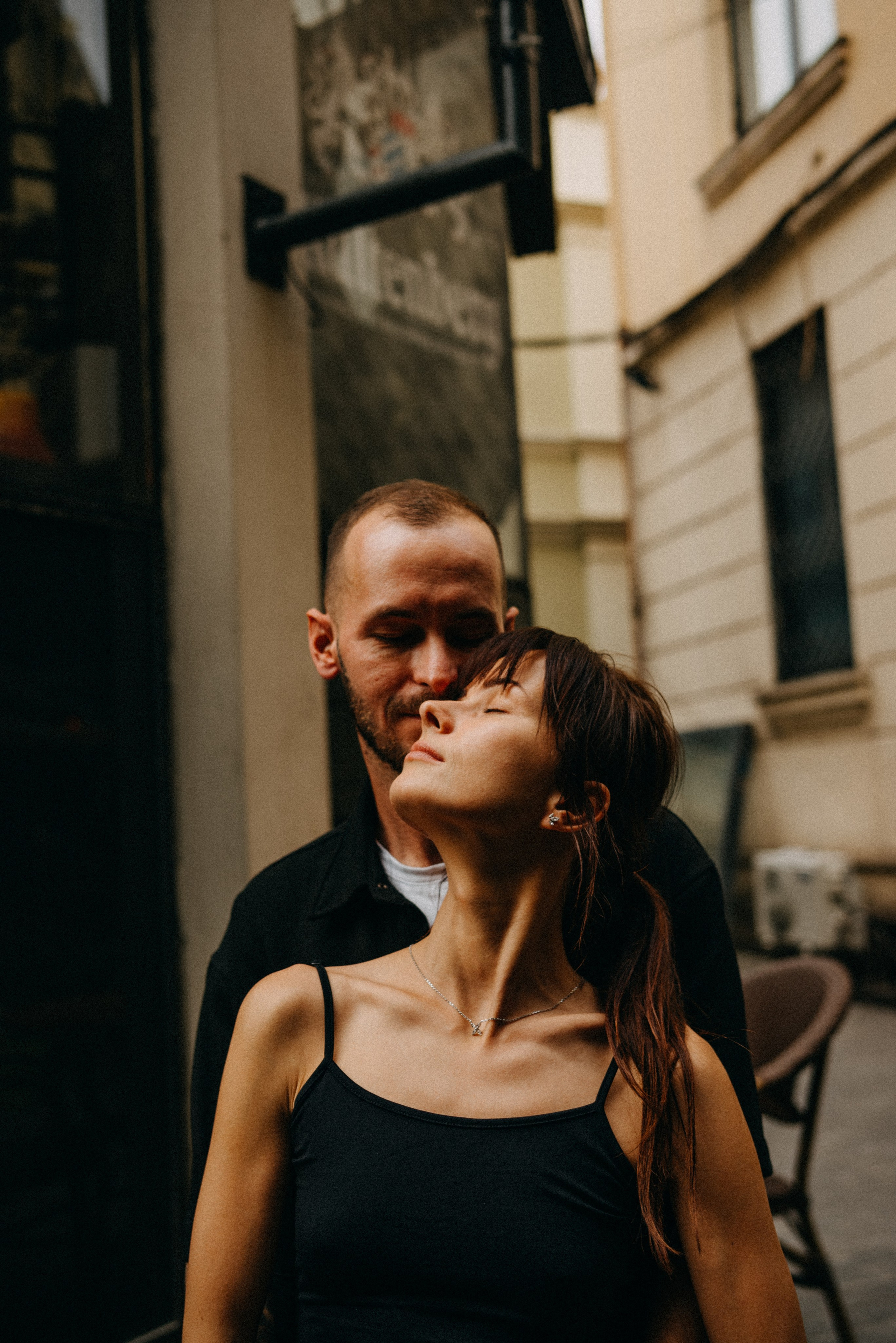 Свадебная фотопрогулка по городу Тбилиси. Портретный и свадебный фотограф в Тбилиси • xeniqo