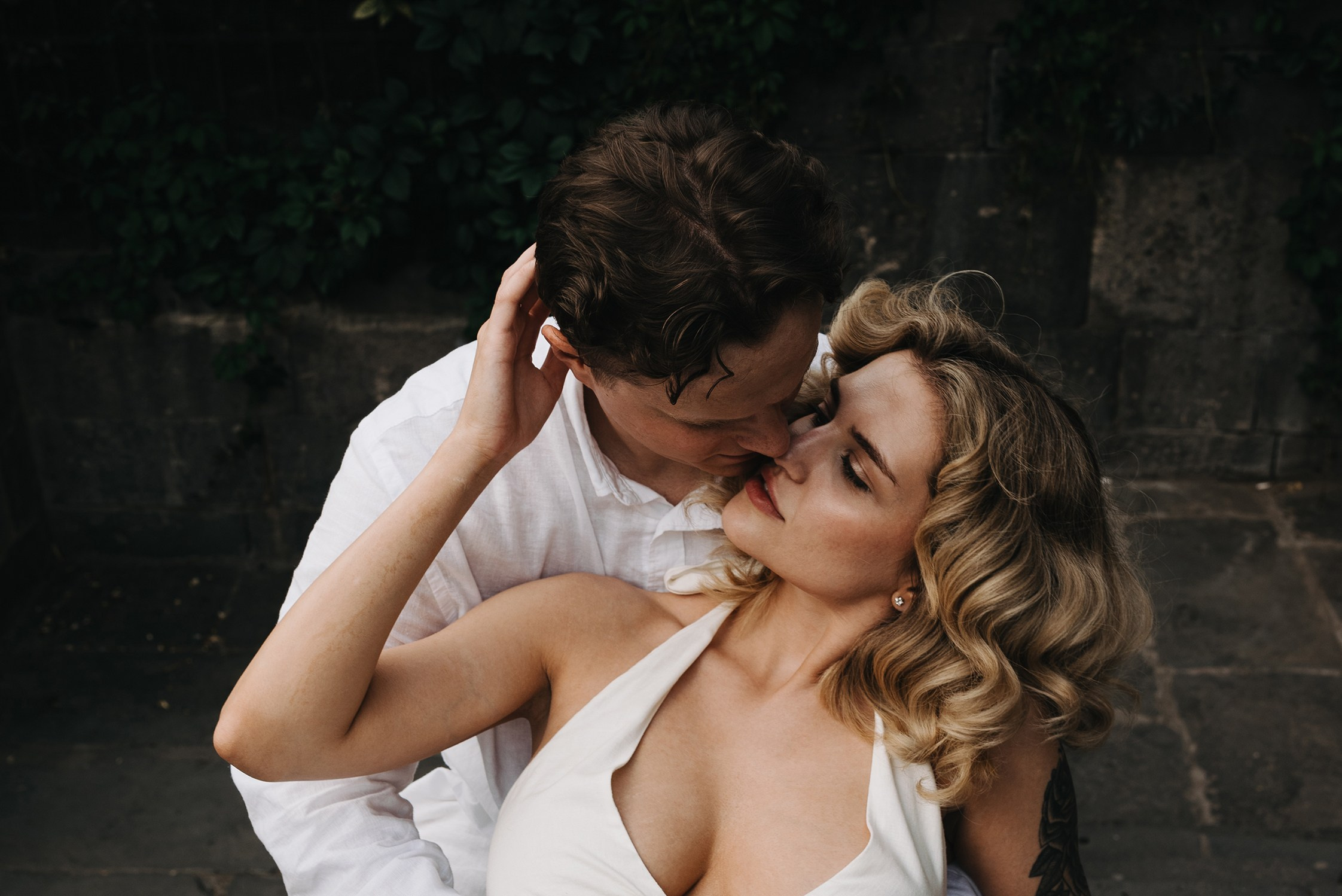 Свадебная фотосессия в городе Тбилиси. Портретный и свадебный фотограф в Тбилиси • xeniqo