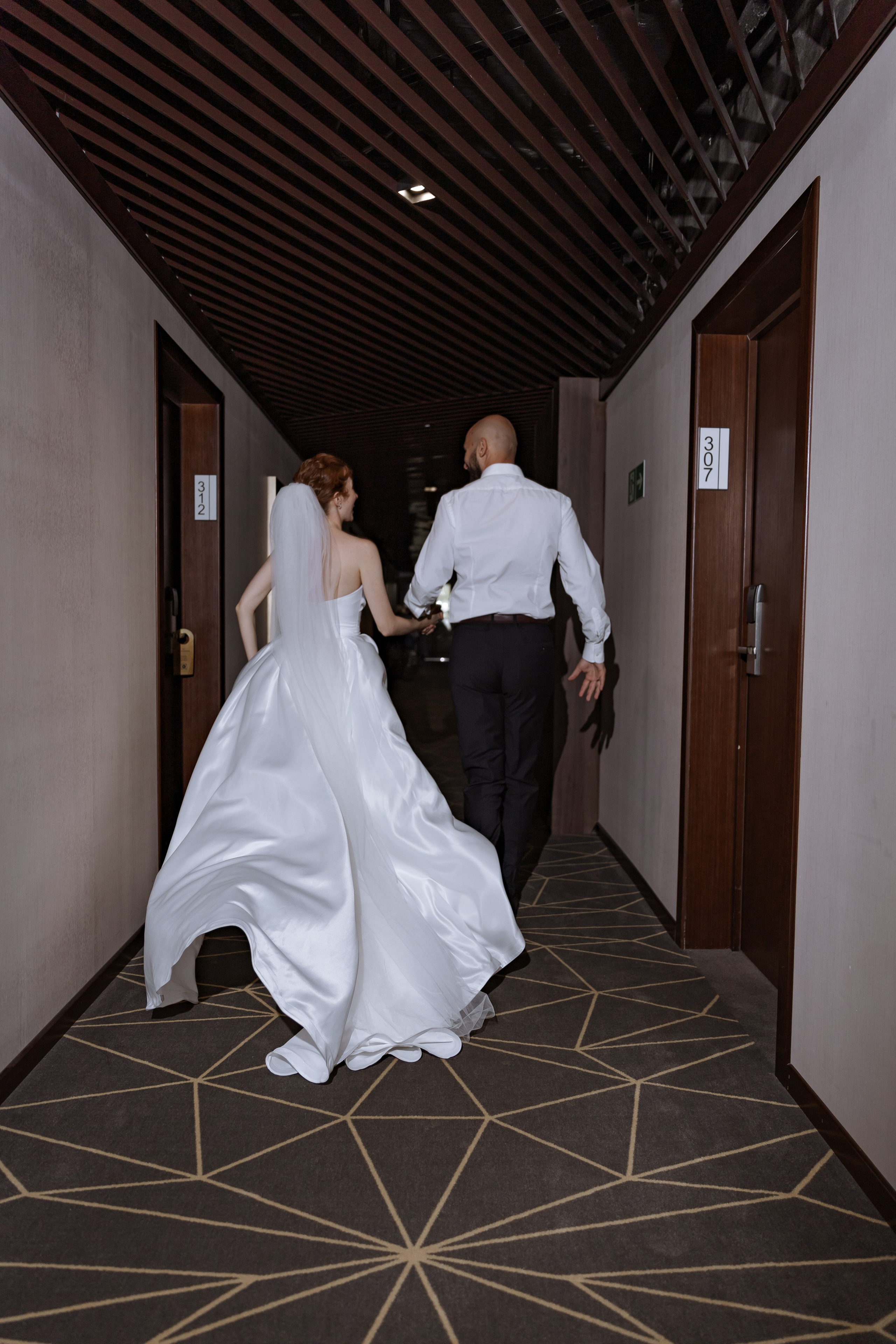 С первого взгляда…