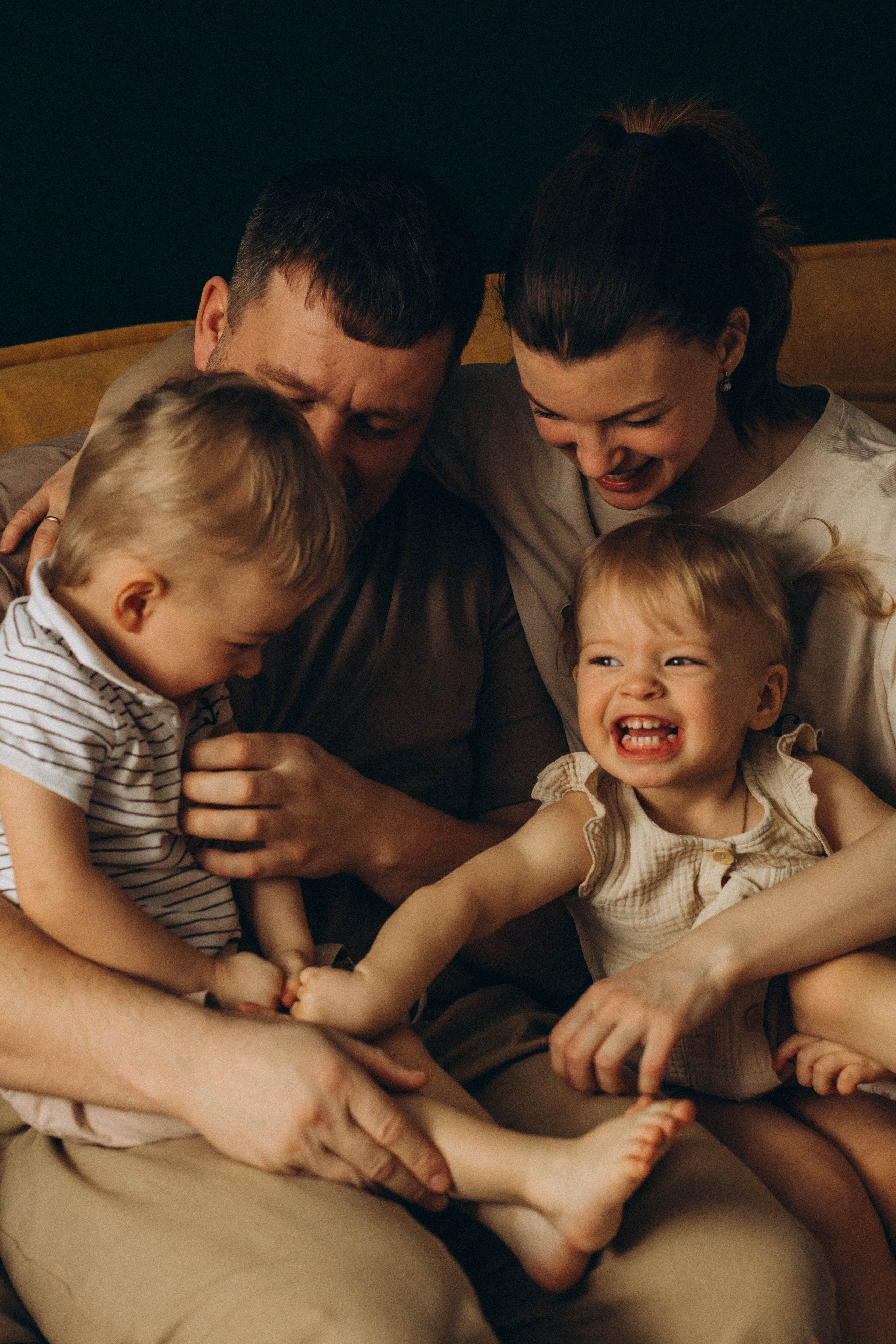 Family — дом/студия. Семейный фотограф Егор Веденин