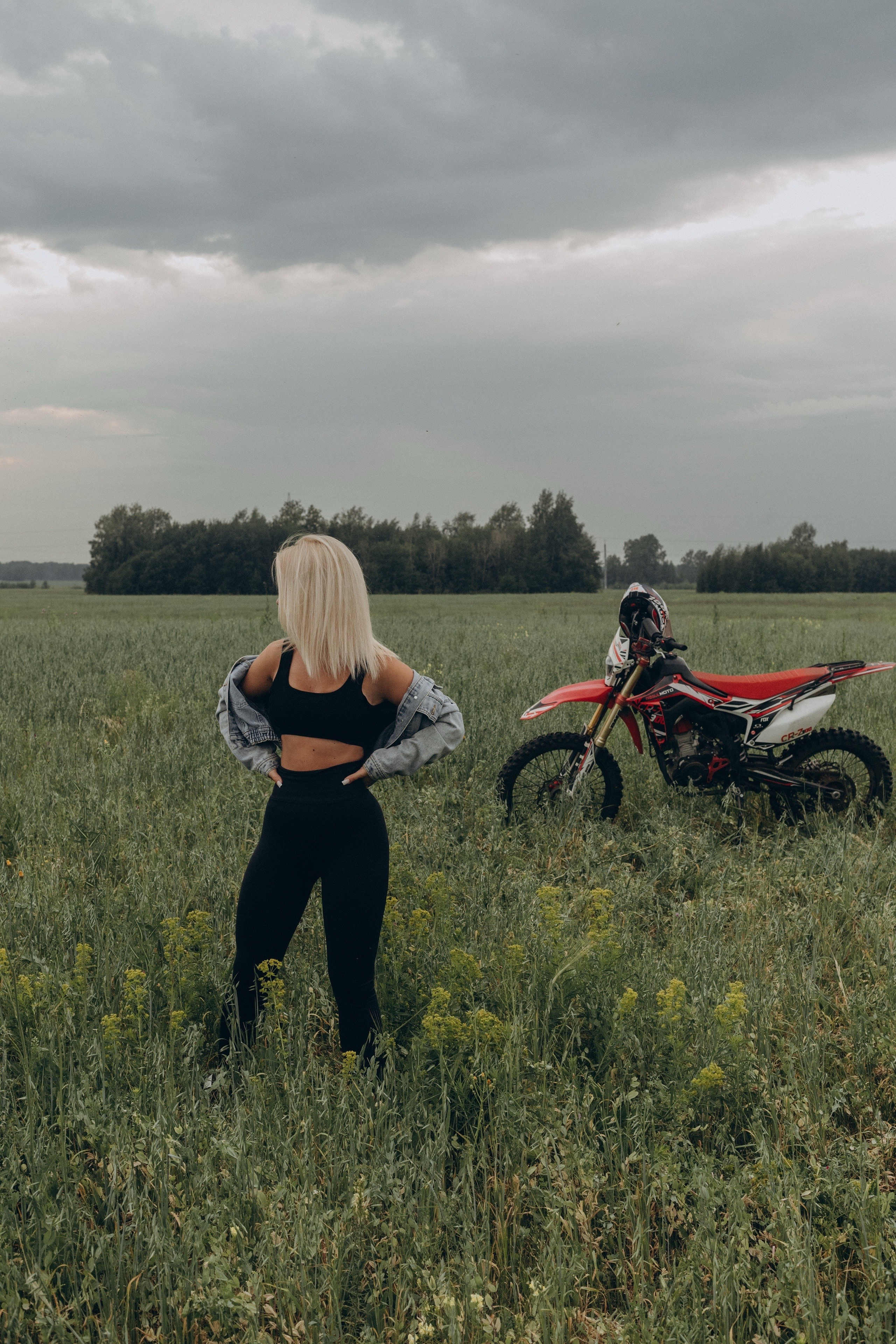 Индивидуальные. Фотограф Валерия Белоусова | НОВОСИБИРСК