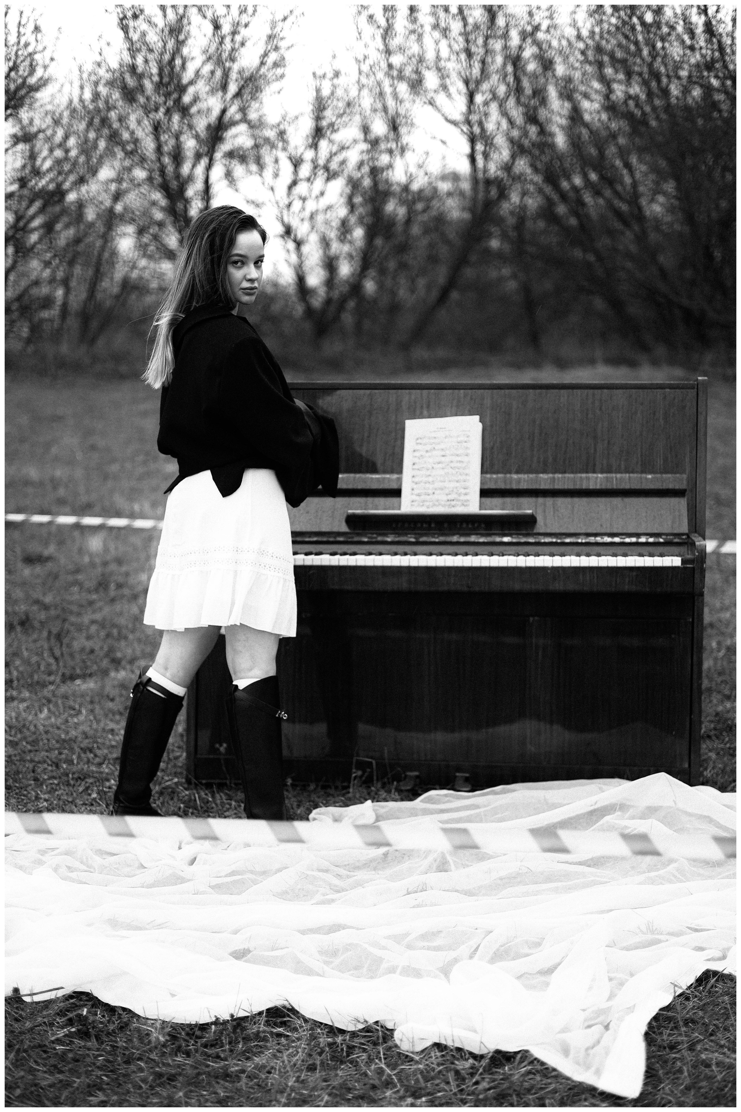 Валерия. Портретный фотограф в Орле. Готовые фото за 3 дня! Помощь в позировании. Советы по организации