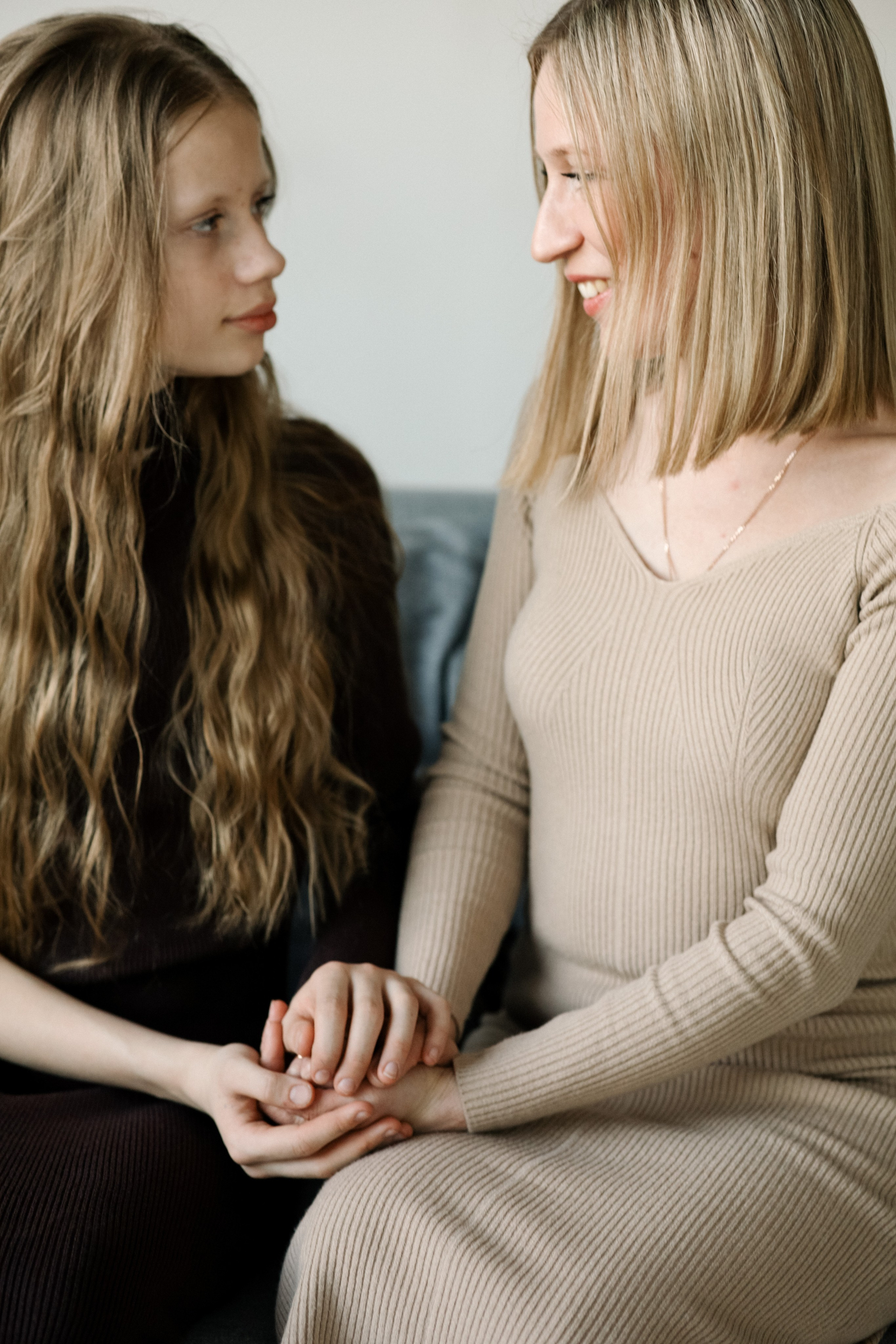 Света и Маша. Алёна Стерхова — Предметный и портретный фотограф. Ижевск