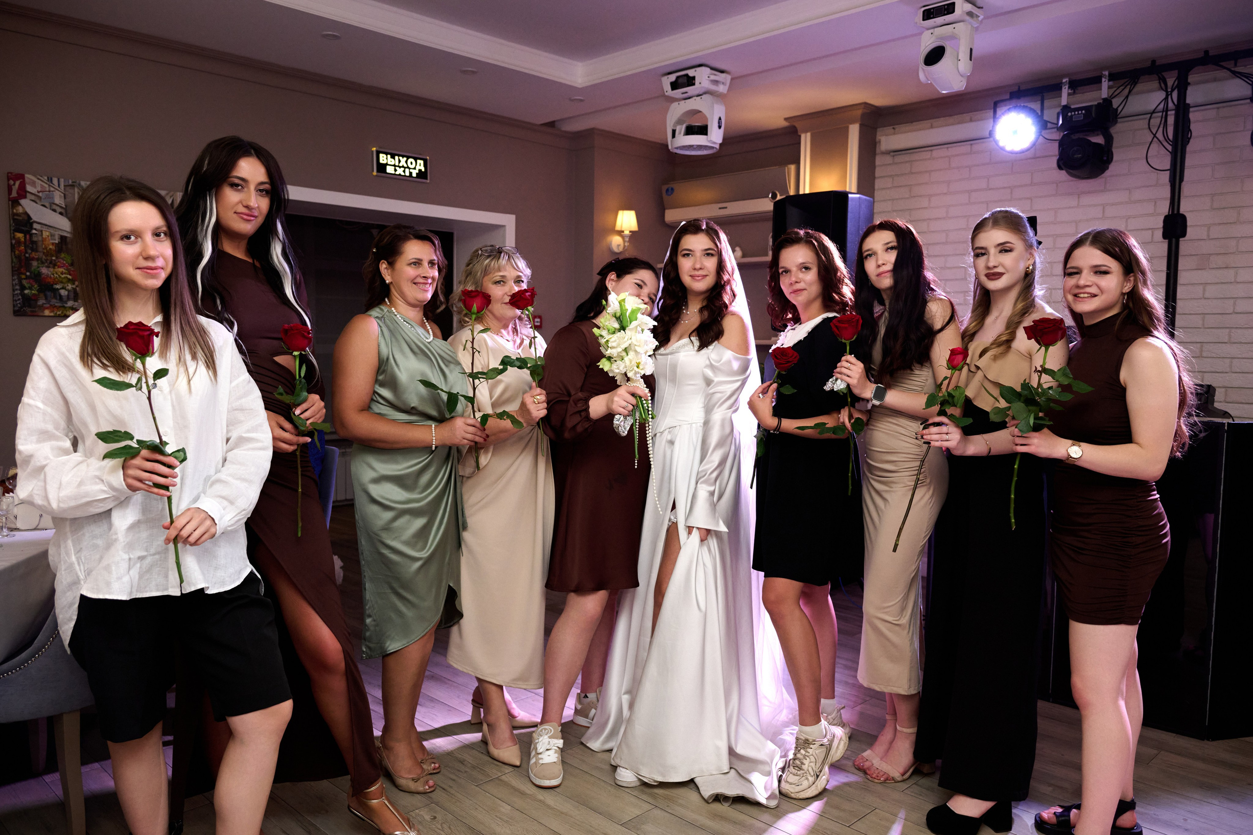 Свадьба Дениса и Валерии в Старом Осколе. Профессиональный фотограф Старый Оскол, Губкин — свадьба, венчание, крещение, юбилей и день рождения