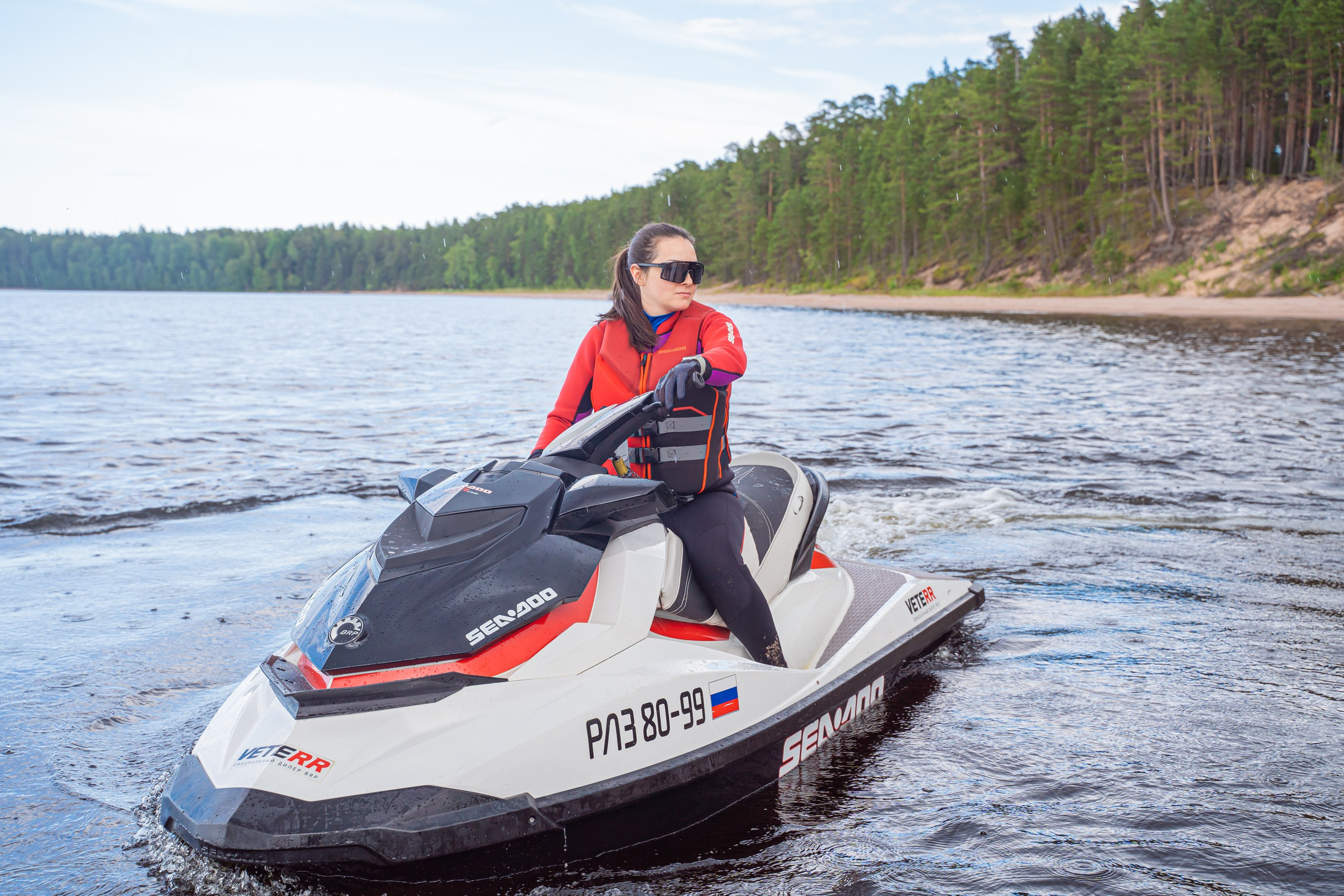 Гидровыезд в Коневский мужской монастырь. Свадебный, семейный, портретный, репортажный фотограф в Санкт-Петербурге