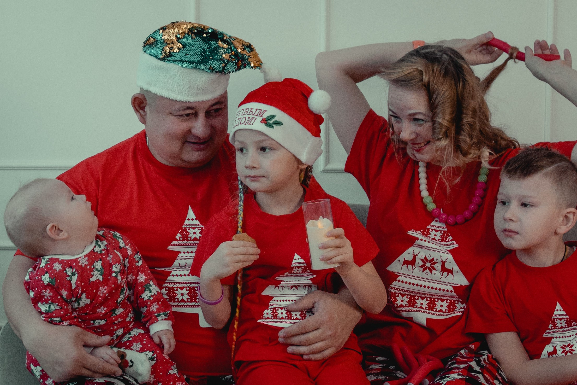 Жанна, веселая семейка. Сказочный фотограф для Вас и Вашей семьи