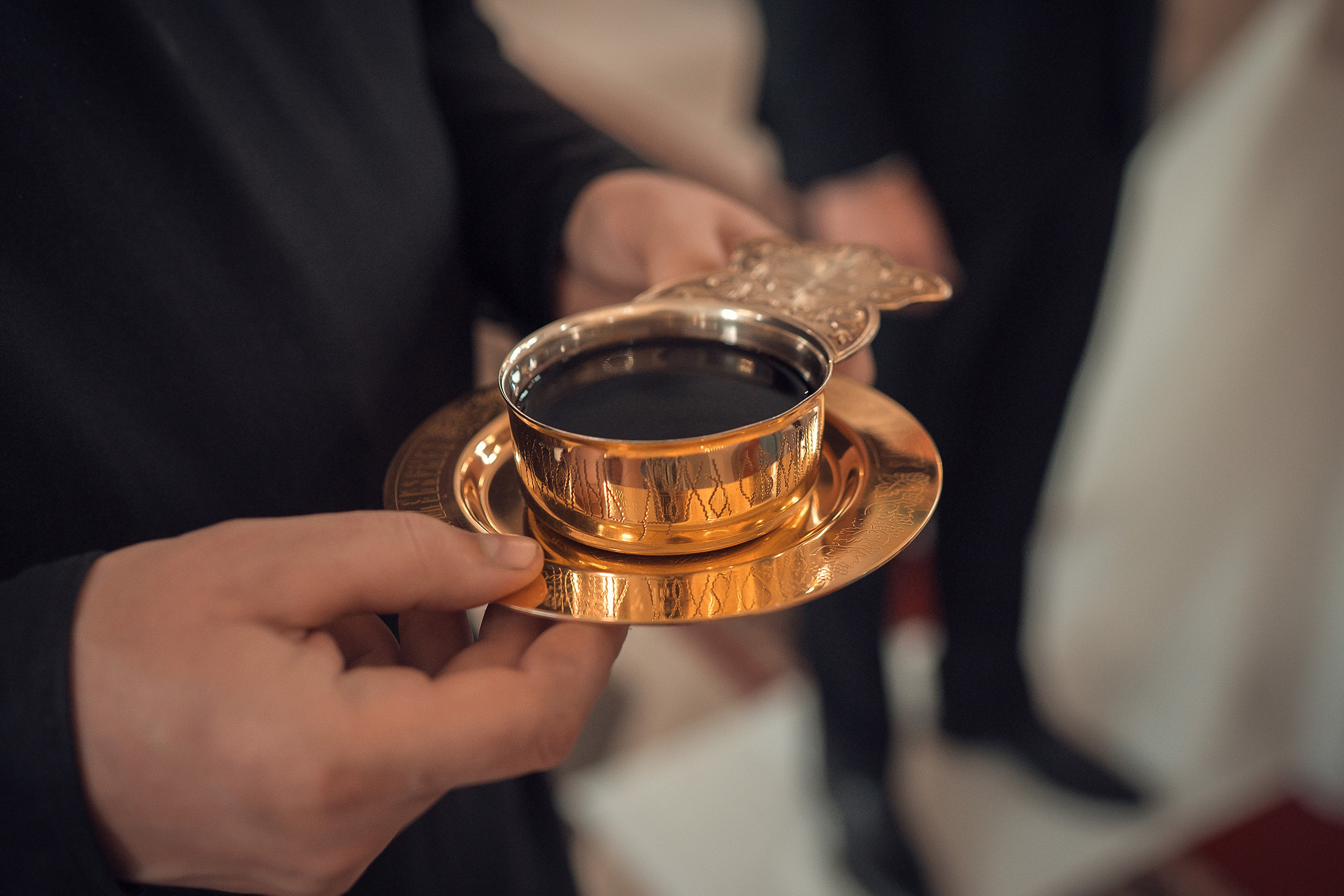 Таинство Венчания Ивана и Полины Храм Феодора Тирона. Фотограф на Крещение и Венчание в Красноярске Рамазанова Юлия