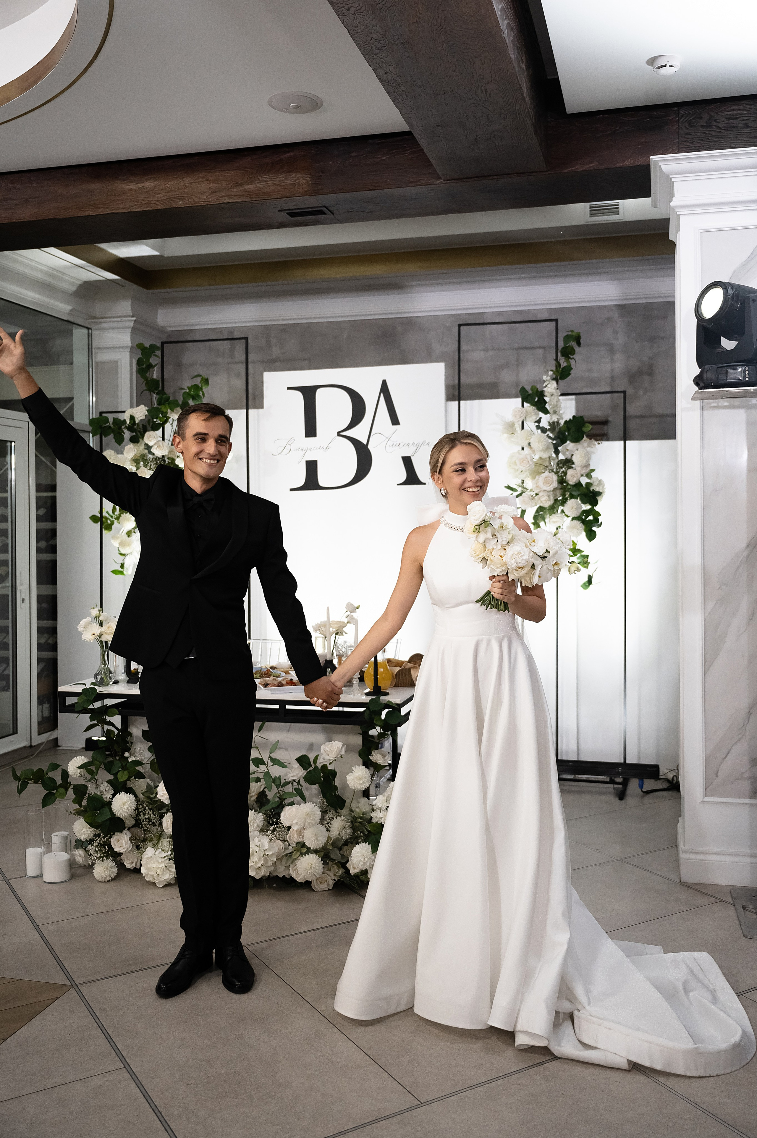 Влад и Александра. Свадебный фотограф и видеограф