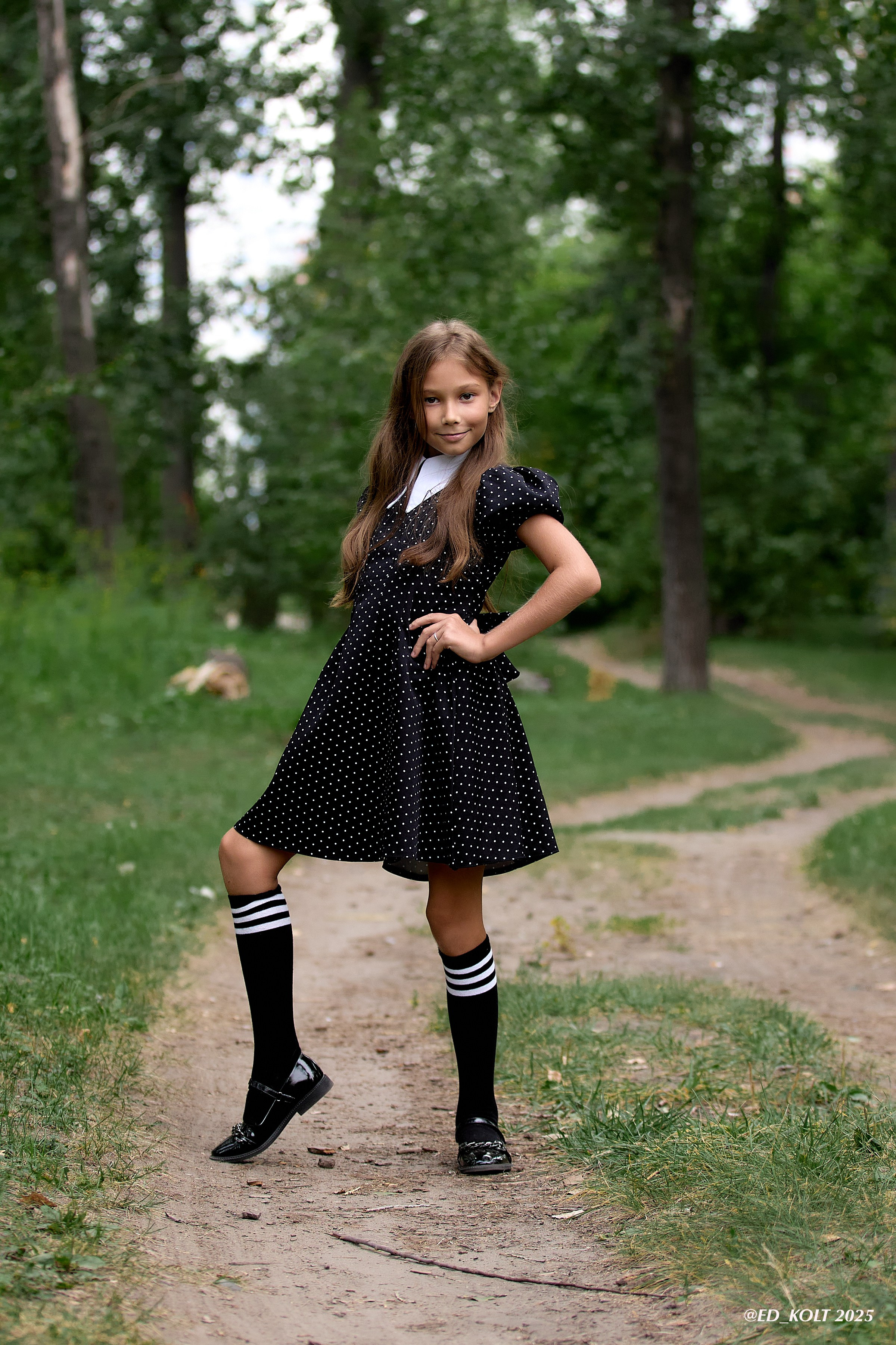 Сказочная тропинка. ФОТОГРАФ ЭДУАРД КОЛТУНОВСКИЙ