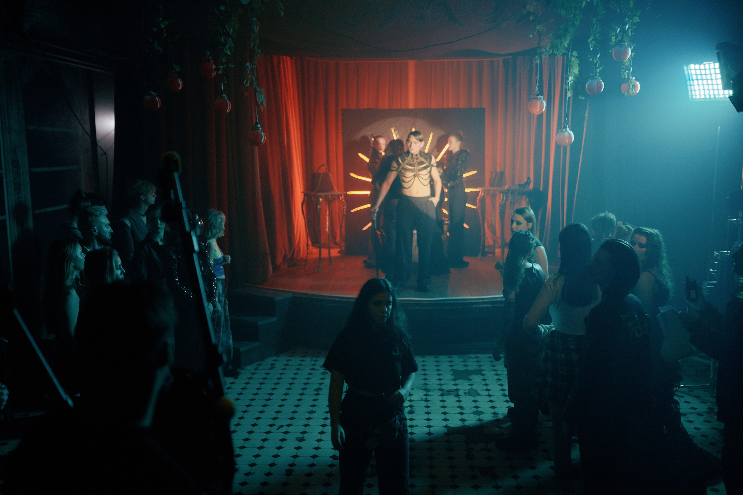 Far&High (клип). Евгений Бреча. Коммерческий и бэкстейдж фотограф в Москве