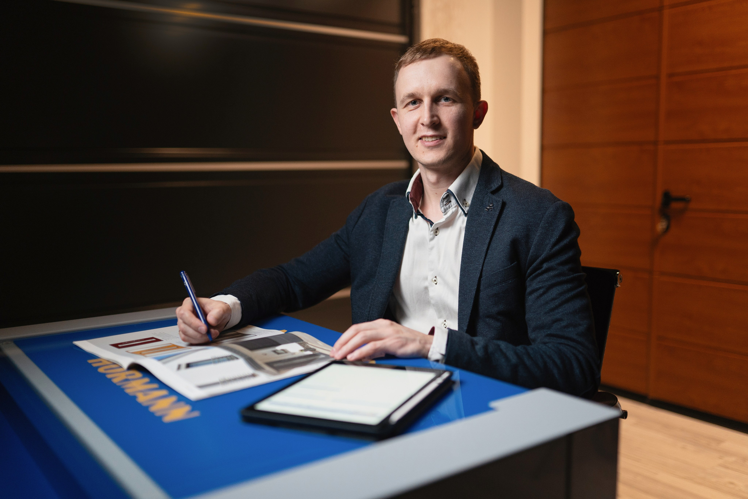 Вратарь. Евгений Бреча. Коммерческий и бэкстейдж фотограф в Москве