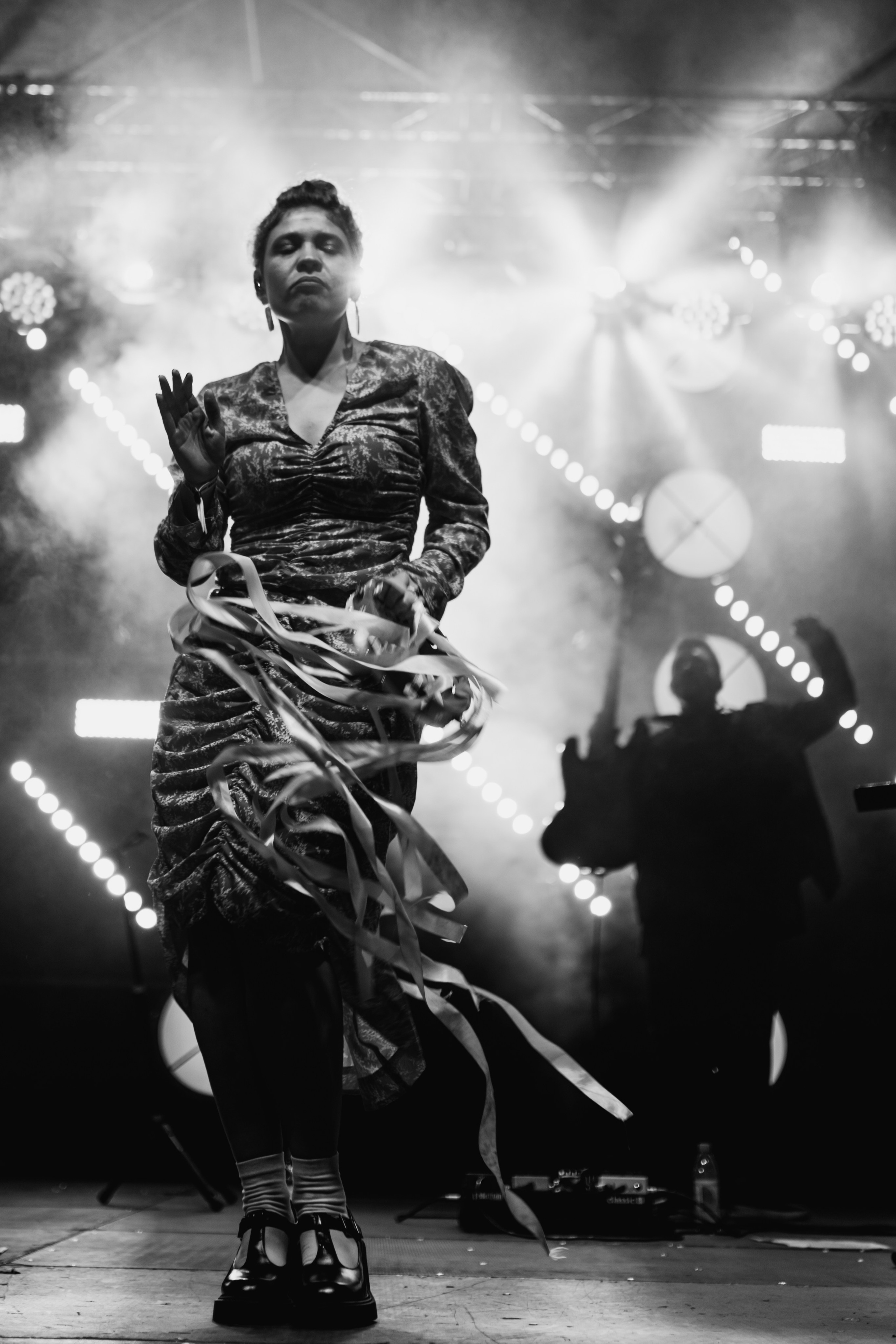 Концерт АИГЕЛ и Zventa Sventana. Евгений Бреча. Коммерческий и бэкстейдж фотограф в Москве