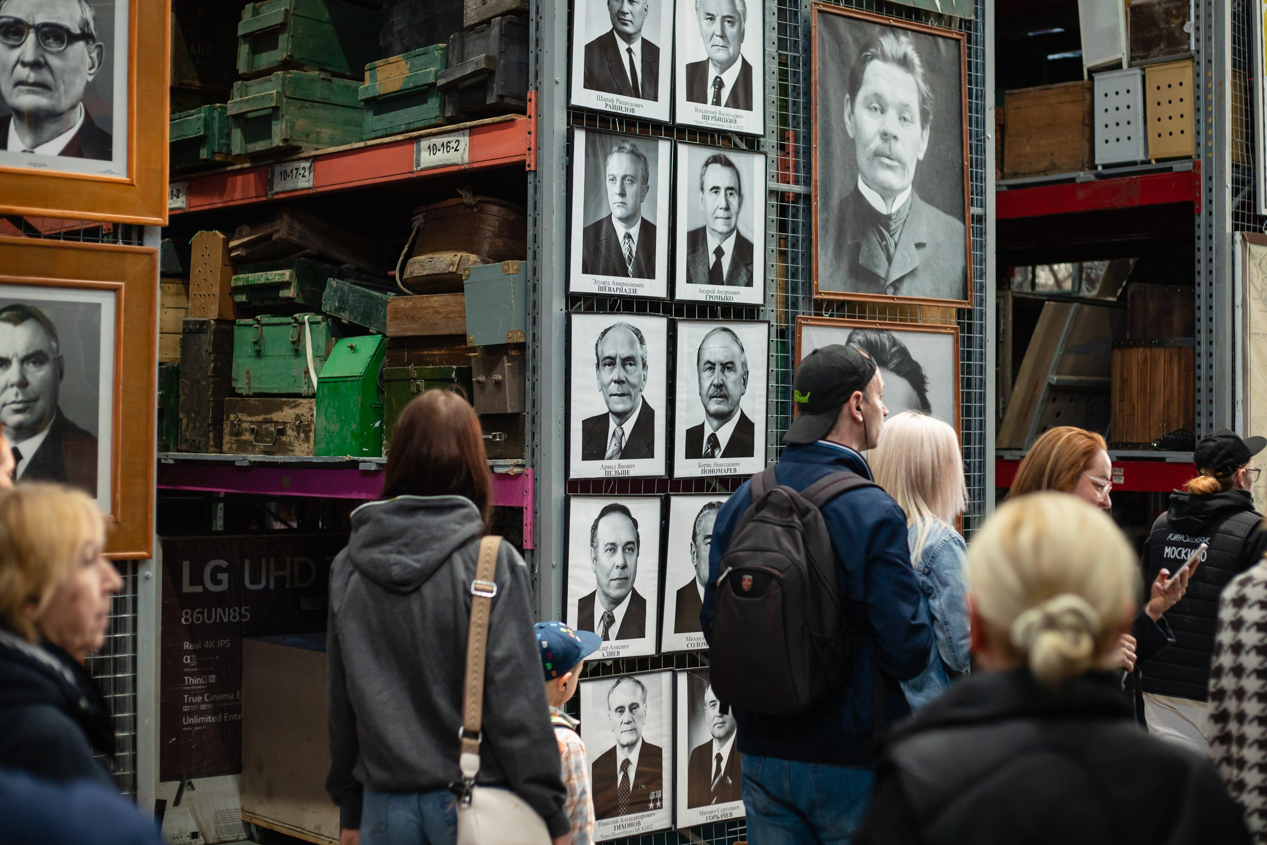 Москино экскурсия. Репортажный и fashion фотограф в Москве Сергей Бардин