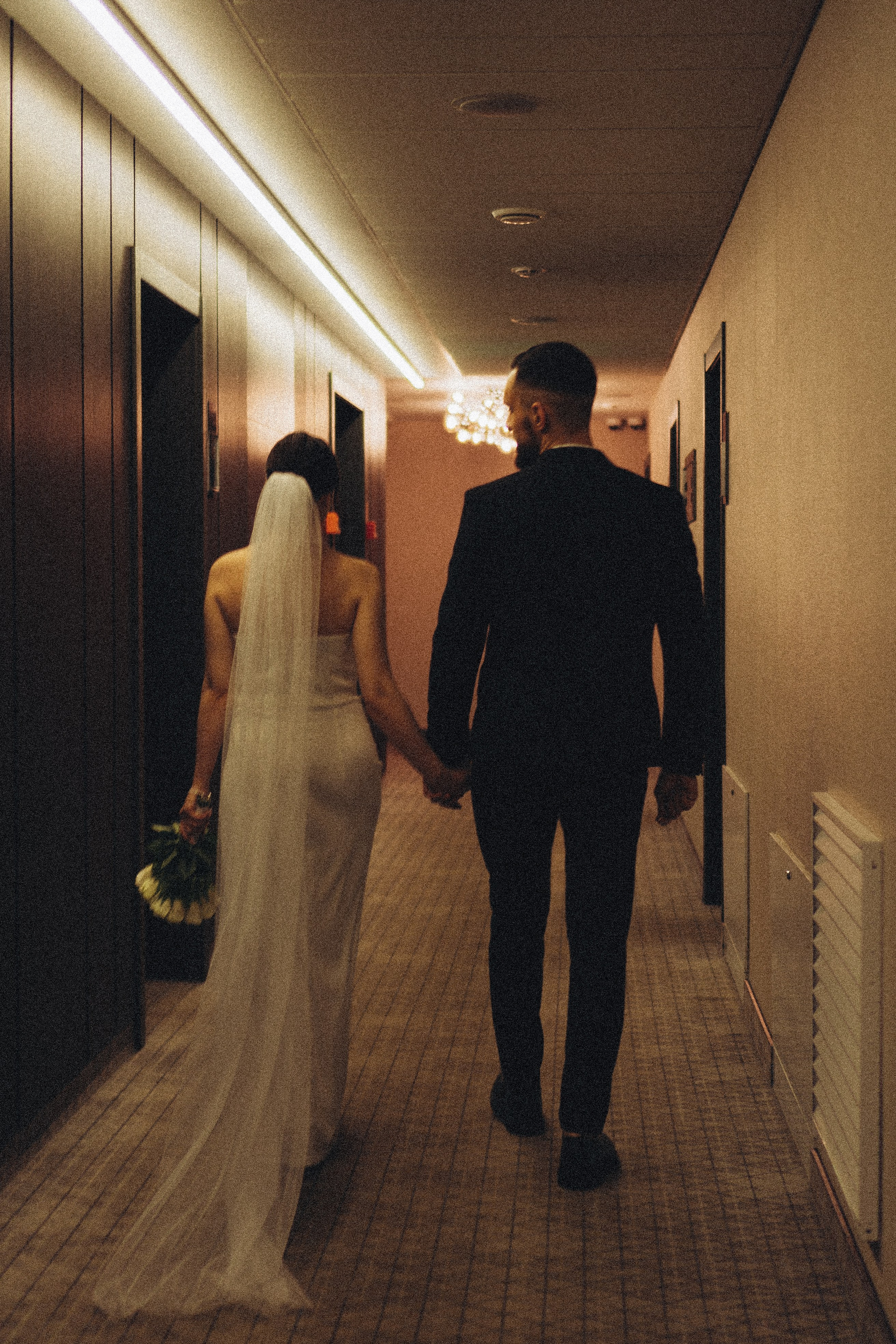 СВАДЕБНАЯ СЬЕМКА СБОРОВ ЖЕНИХА И НЕВЕСТЫ В ОТЕЛЕ И ТАКЖЕ ФОТОСЕССИИЯ В ОТЕЛЕЕ МЕГАПОЛИС БРЯНСК. Профессиональный фотограф, Санкт-Петербург — Виктория Богомолова