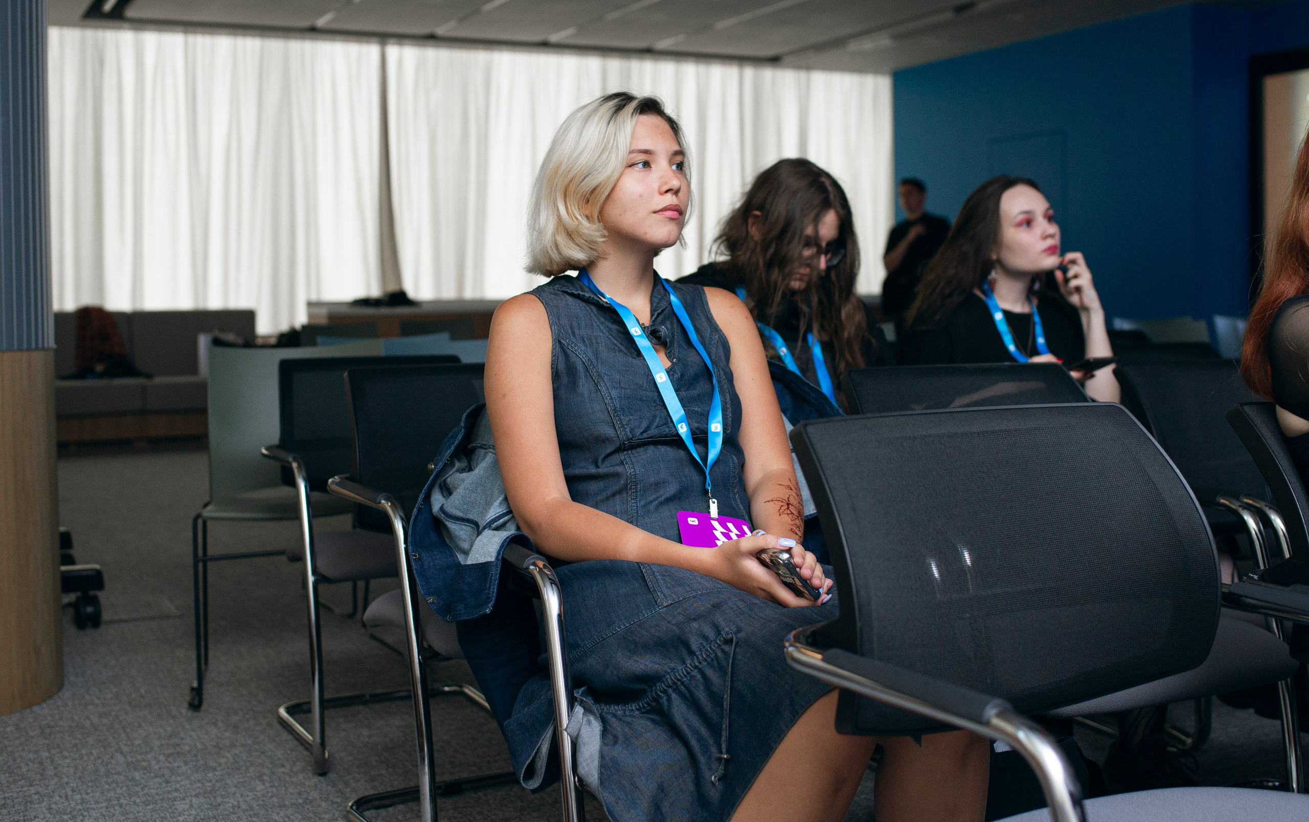 Защита проектов в ВК. Фотограф в Москве Алейникова Евгения