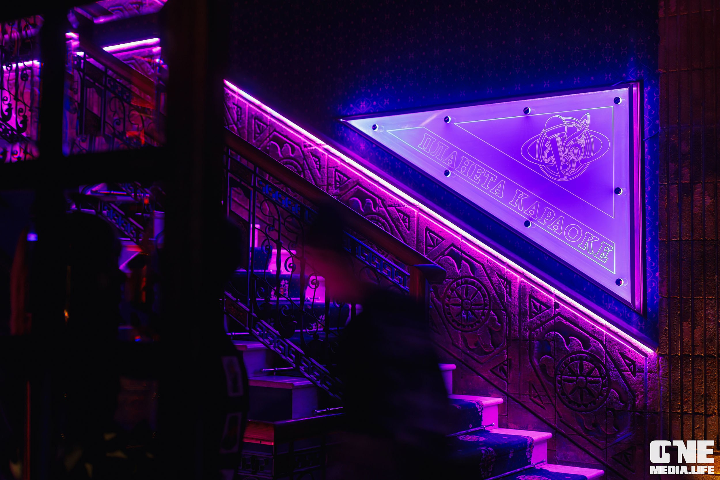 Фоторепортаж из Планеты. One Media Life: фоторепортажи, фотоотчеты с мероприятий и заведений