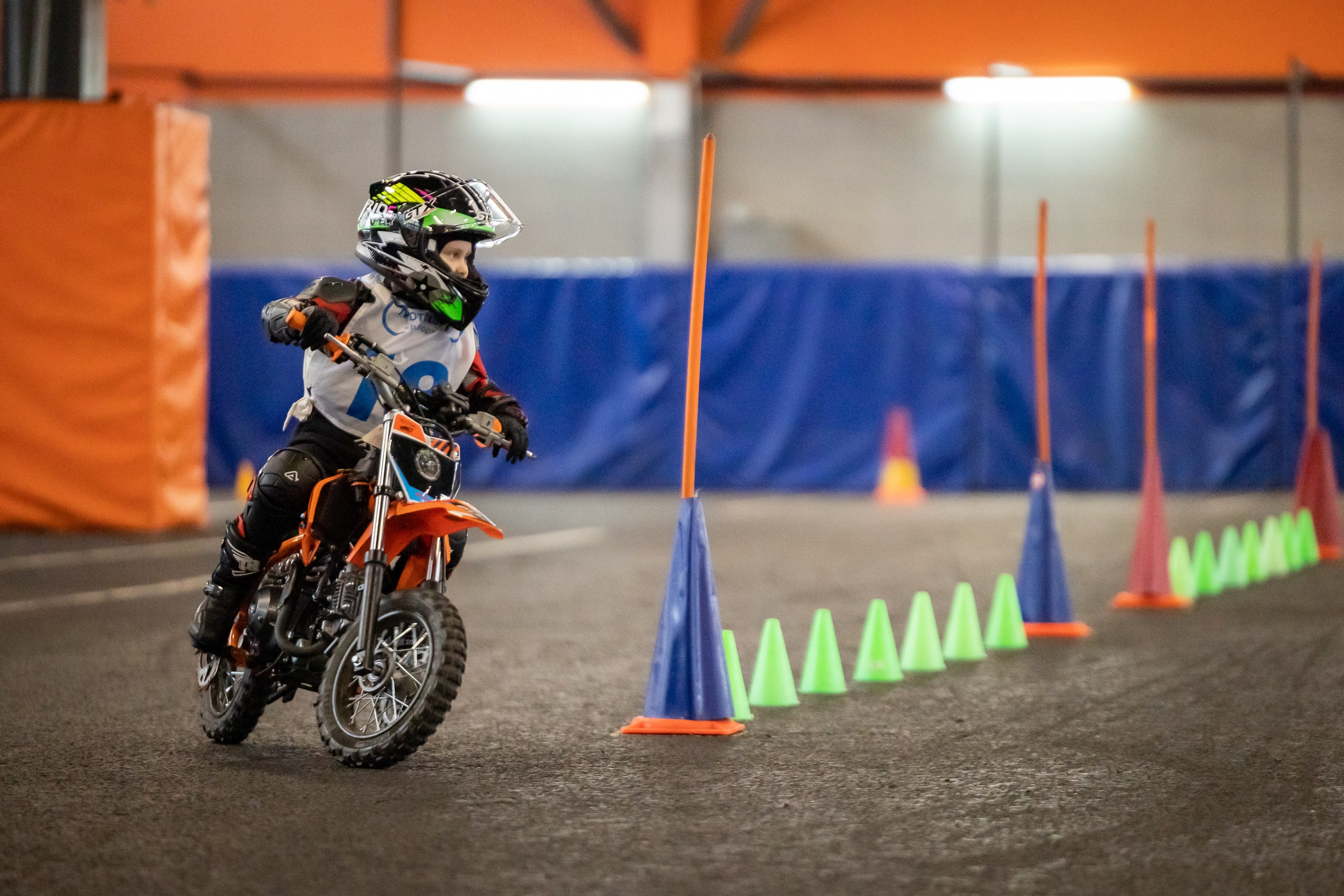 Соревнования в Мотошколе «Мосгортранс». Фотограф Владимир Охрименко