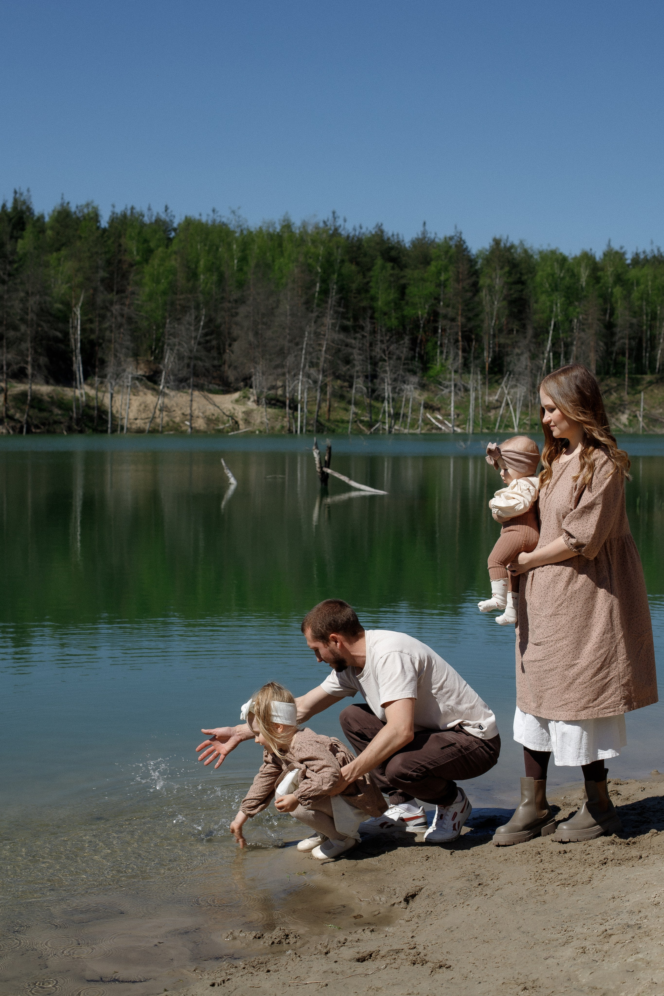 Семейная съемка на карьере. Фотограф Карпачан Анастасия