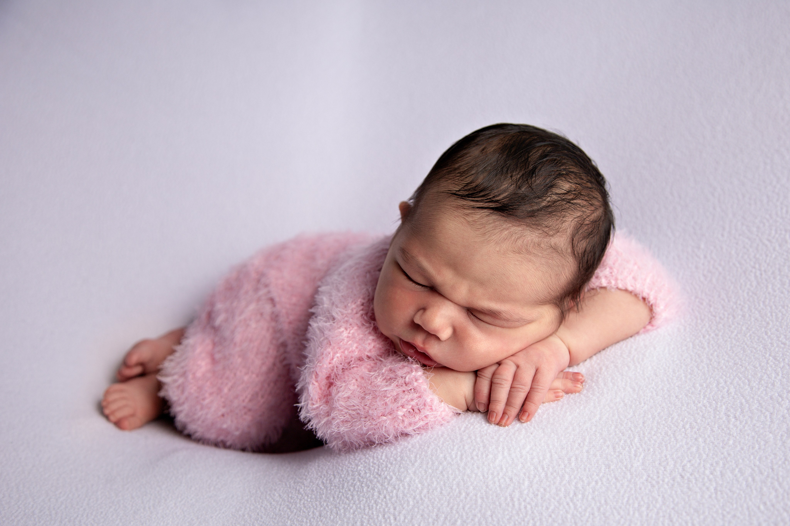 Фотосессия новорожденных в Ижевске. Фотограф новорожденных в Ижевске Анастасия Преснякова
